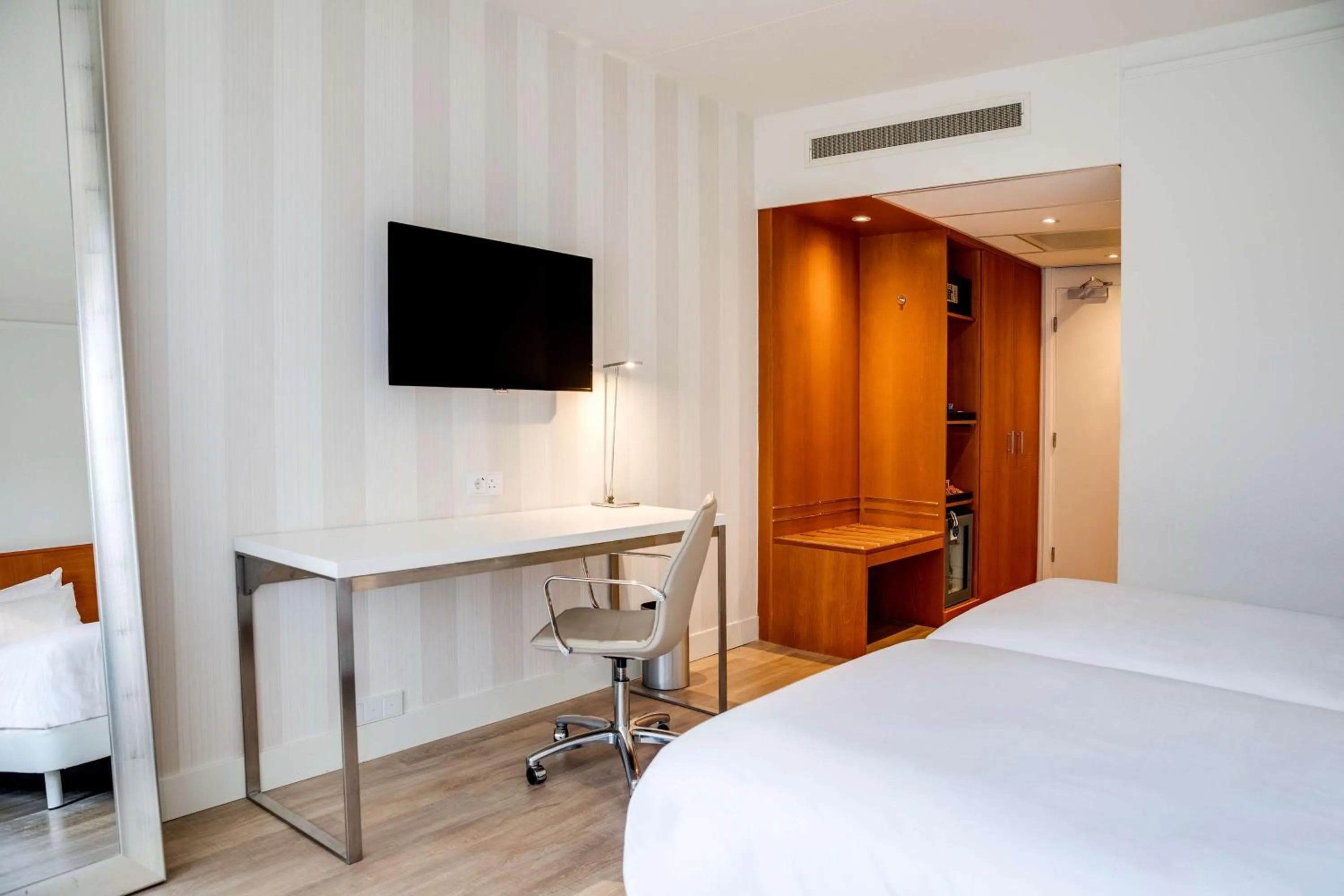 Bedroom, Bed in NH Bussum Jan Tabak