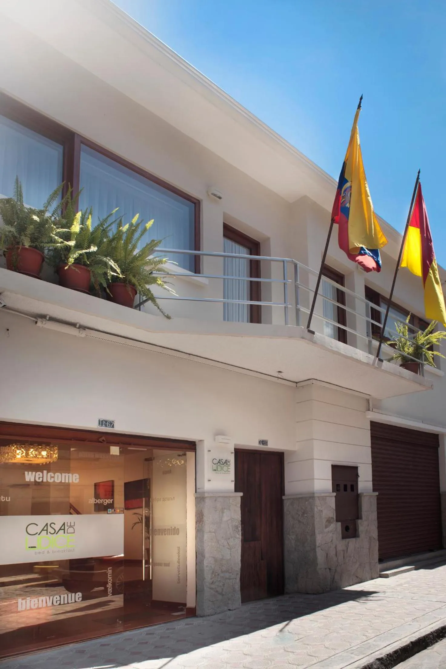 Property building in Hostal Casa de Lidice
