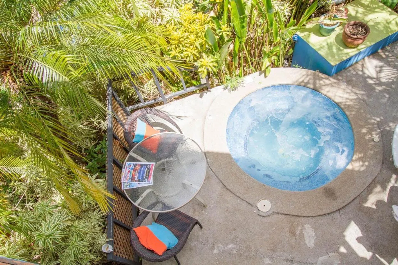 Tamarindo Village Hotel