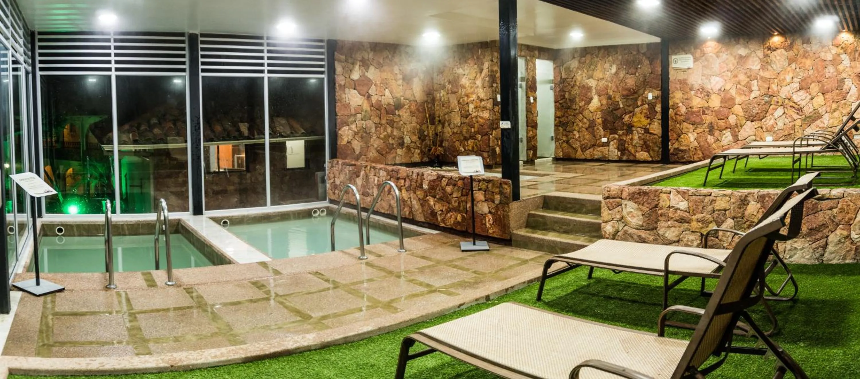 Spa and wellness centre/facilities in Hosteria Duran