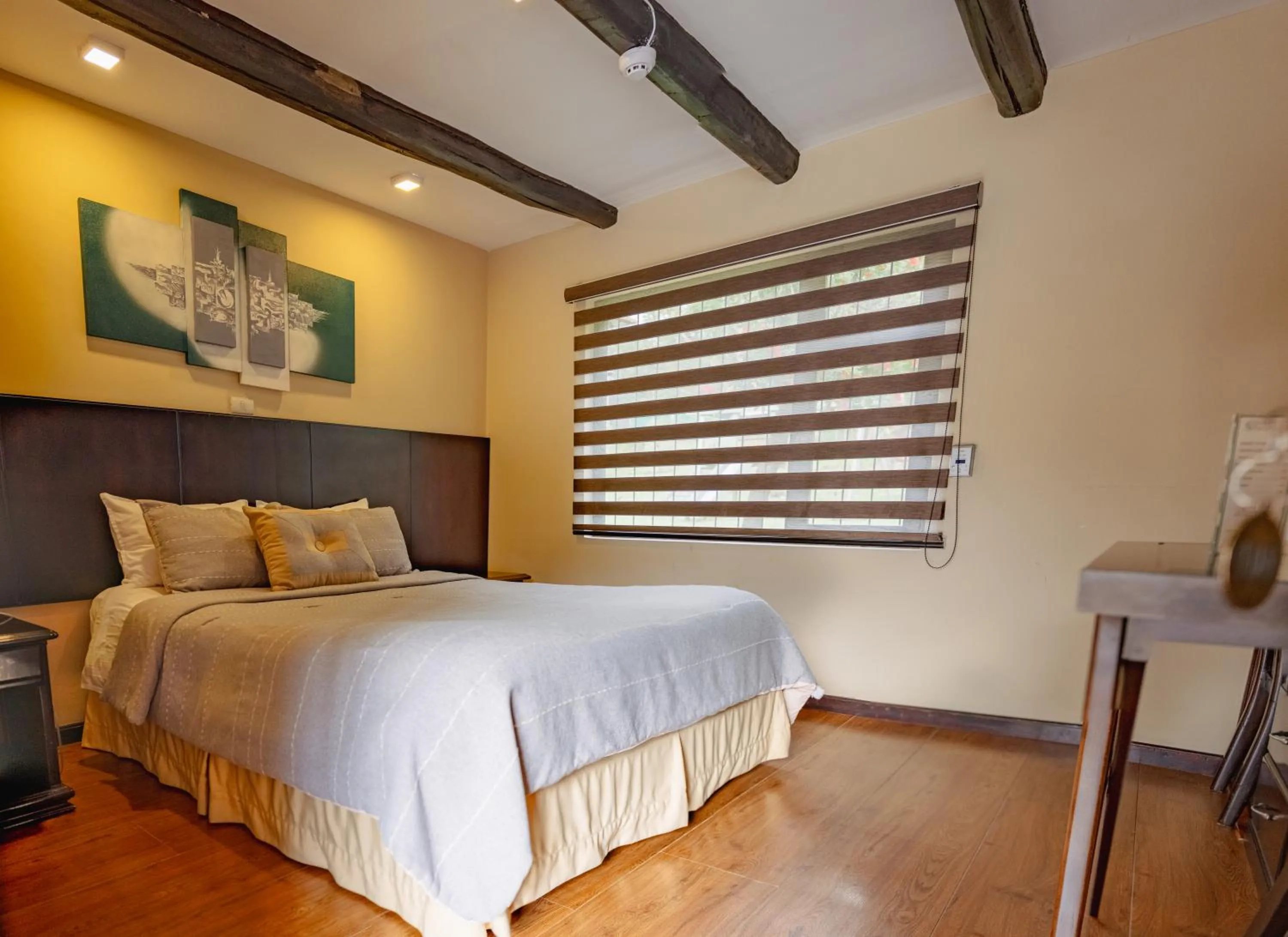 Bed in Hosteria Duran