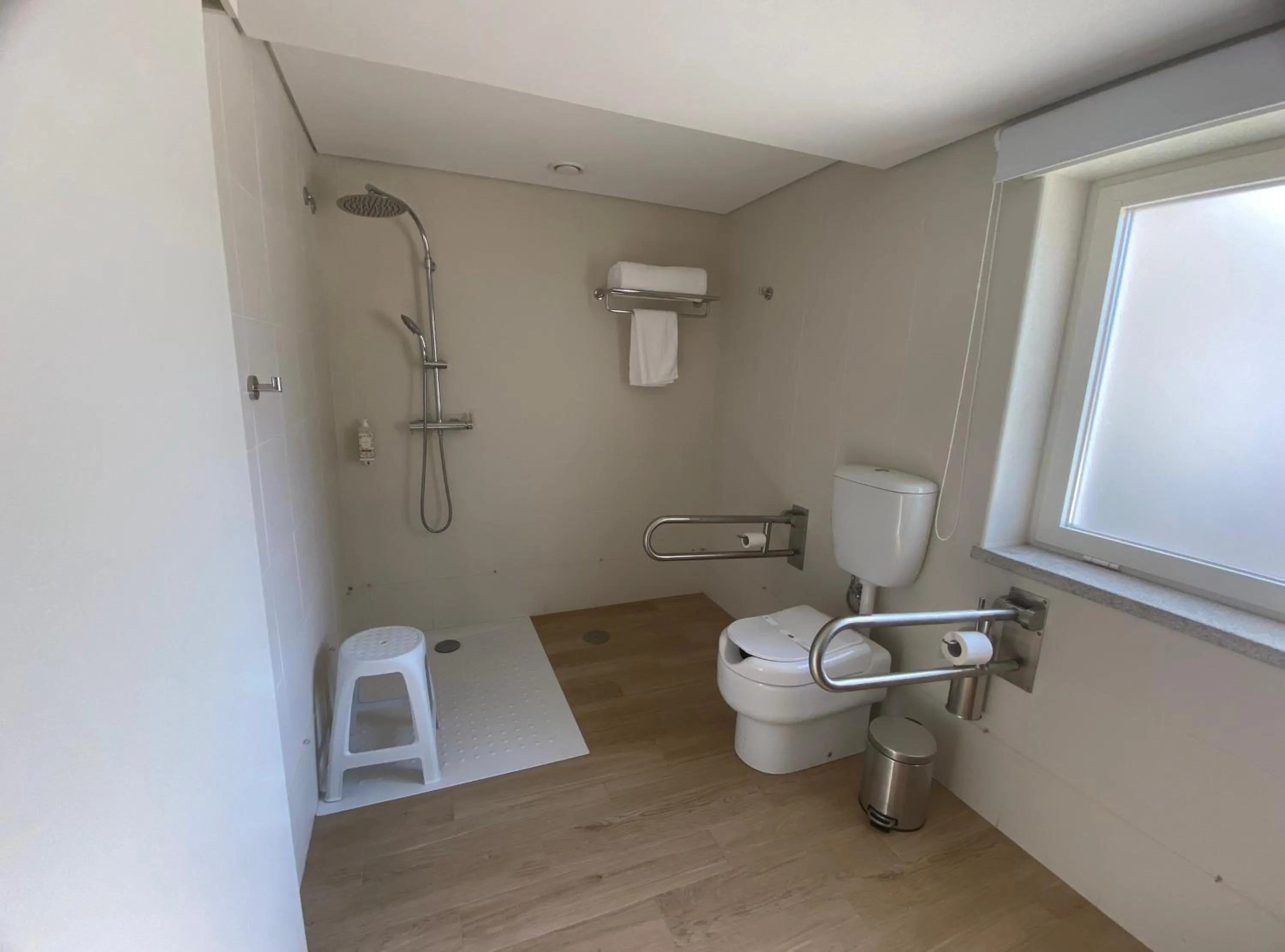 Shower in Rupestre Arts Hotel Ródão