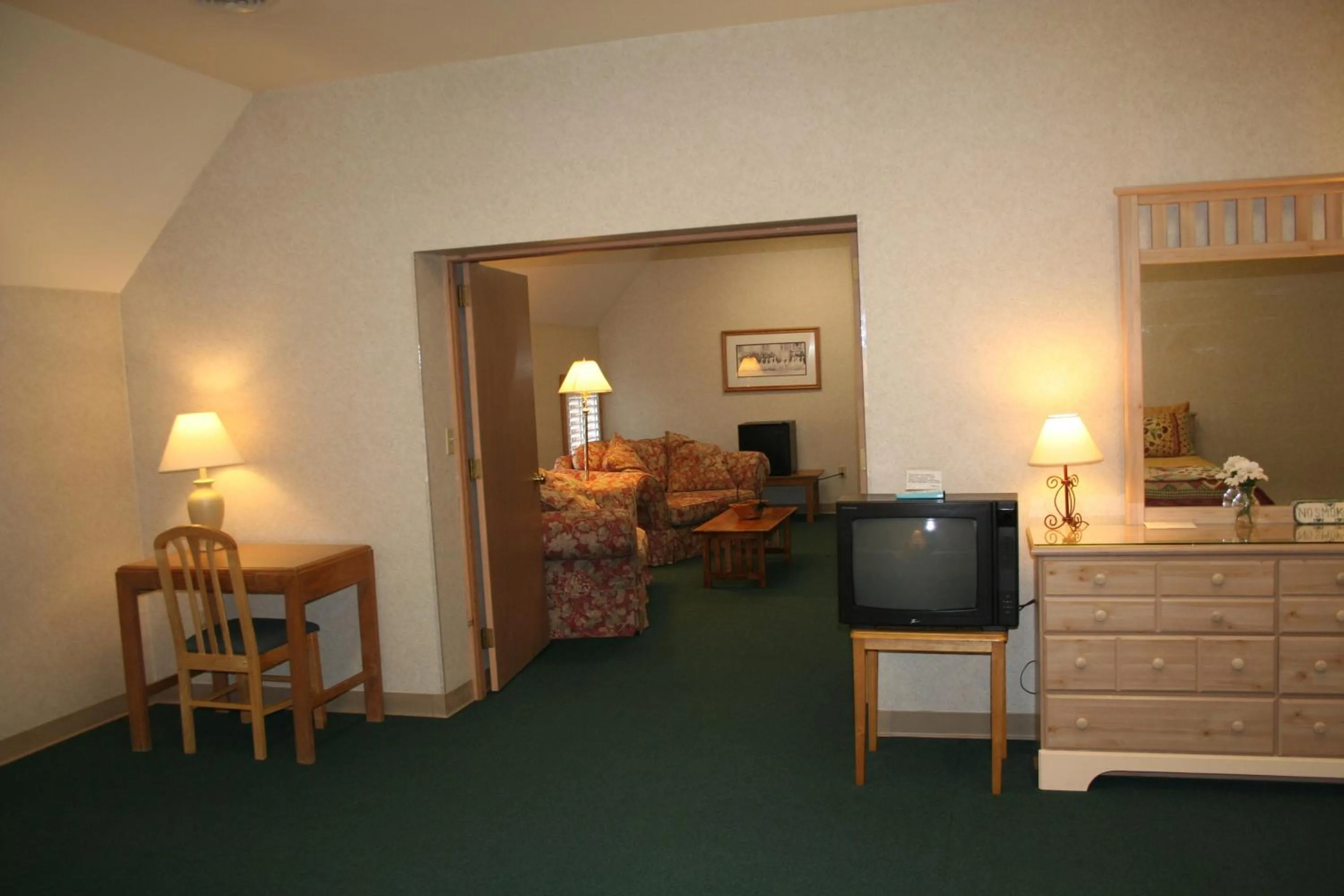 TV and multimedia in Visions Inn