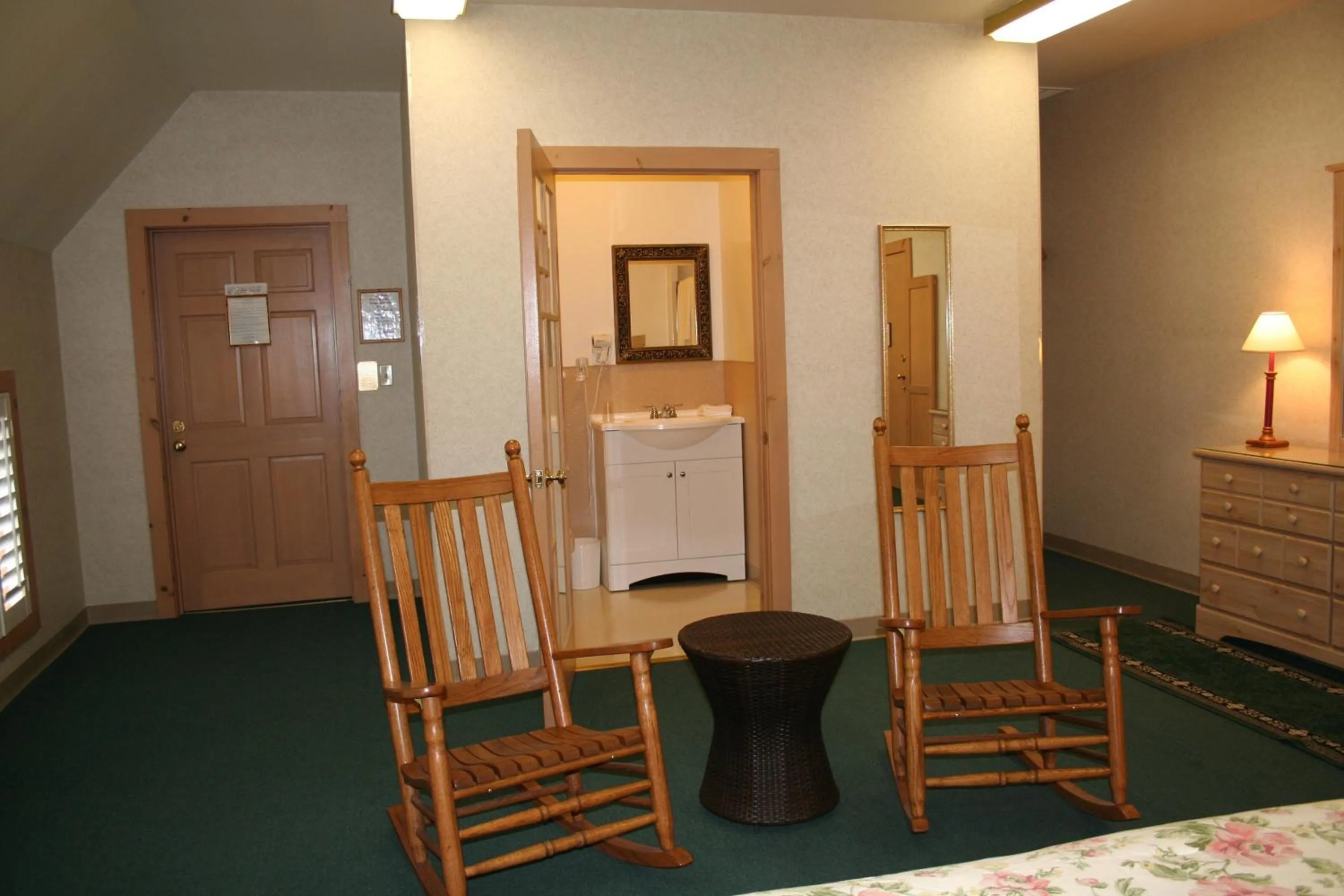 Seating area in Visions Inn