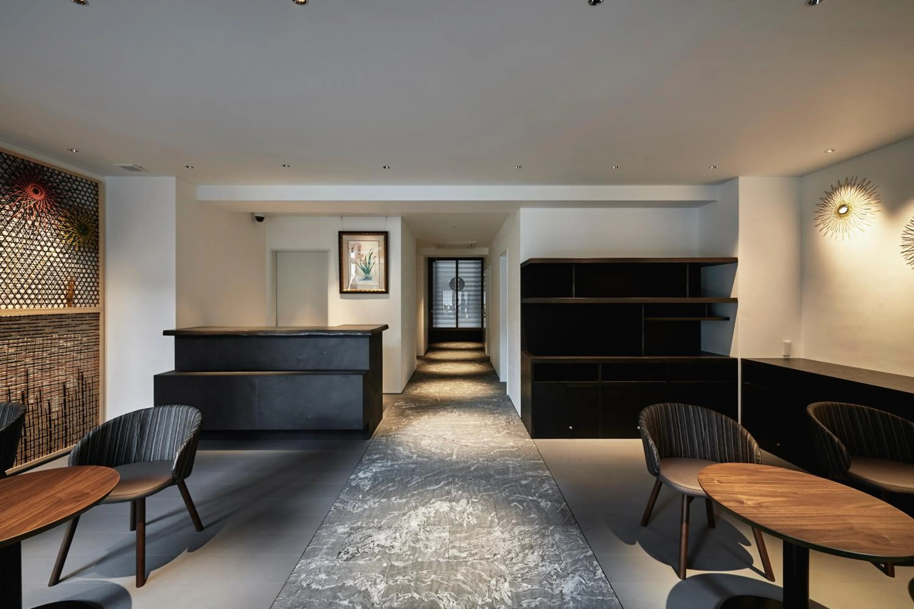 THE HOTELS HAKATA Harushige Honkan