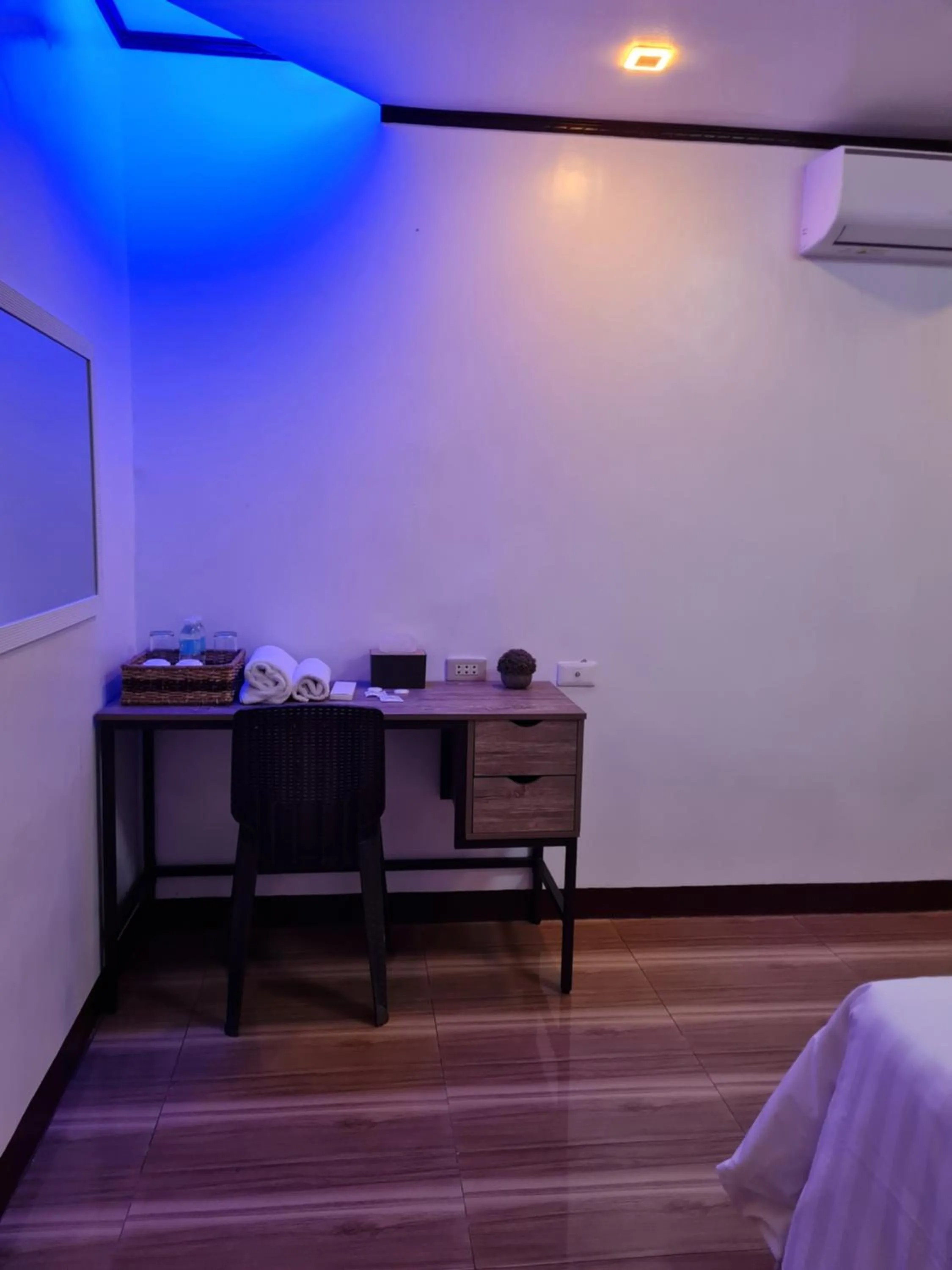 hair dresser in Hideaways Restobar and Resort