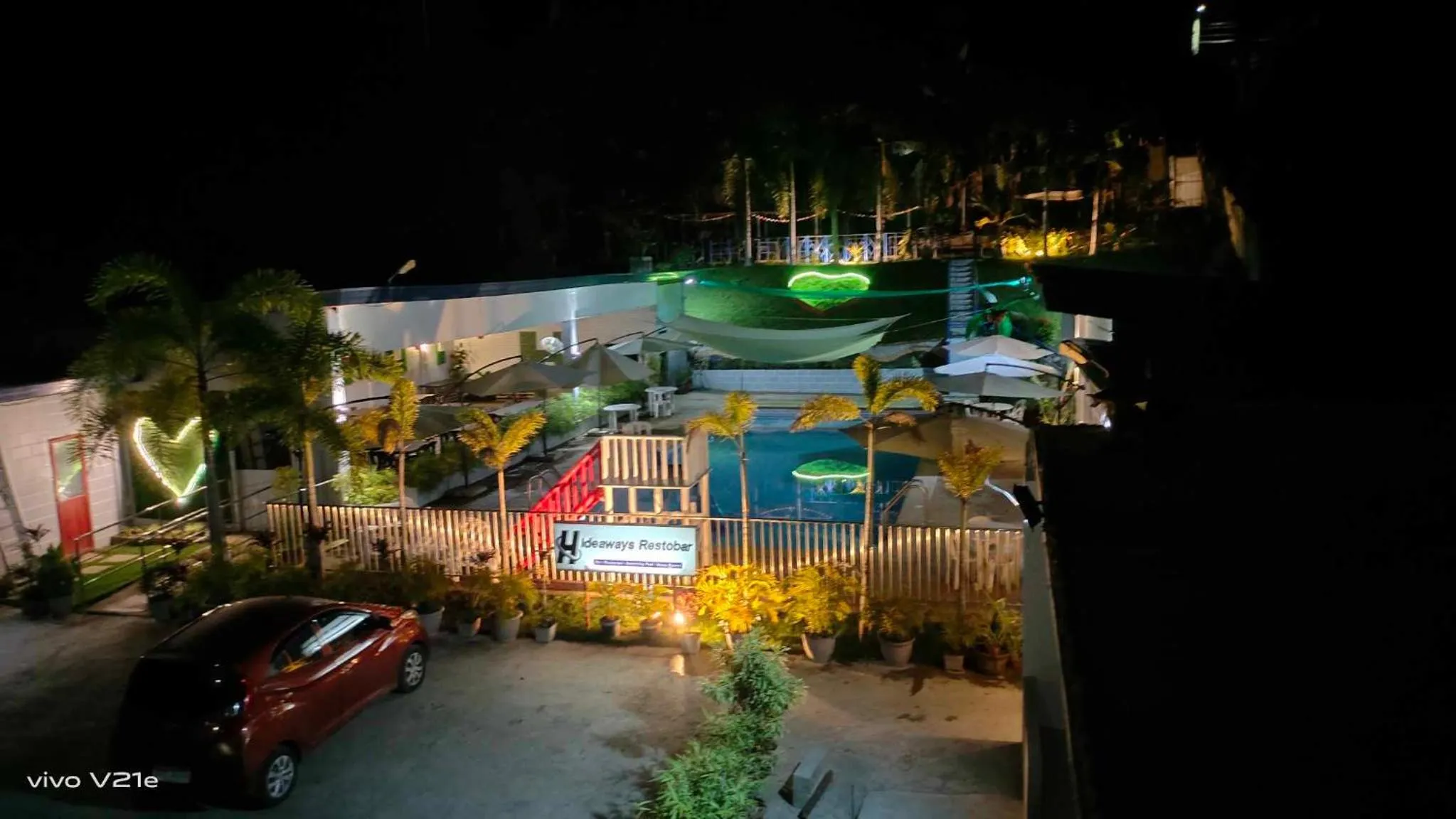 Garden view in Hideaways Restobar and Resort