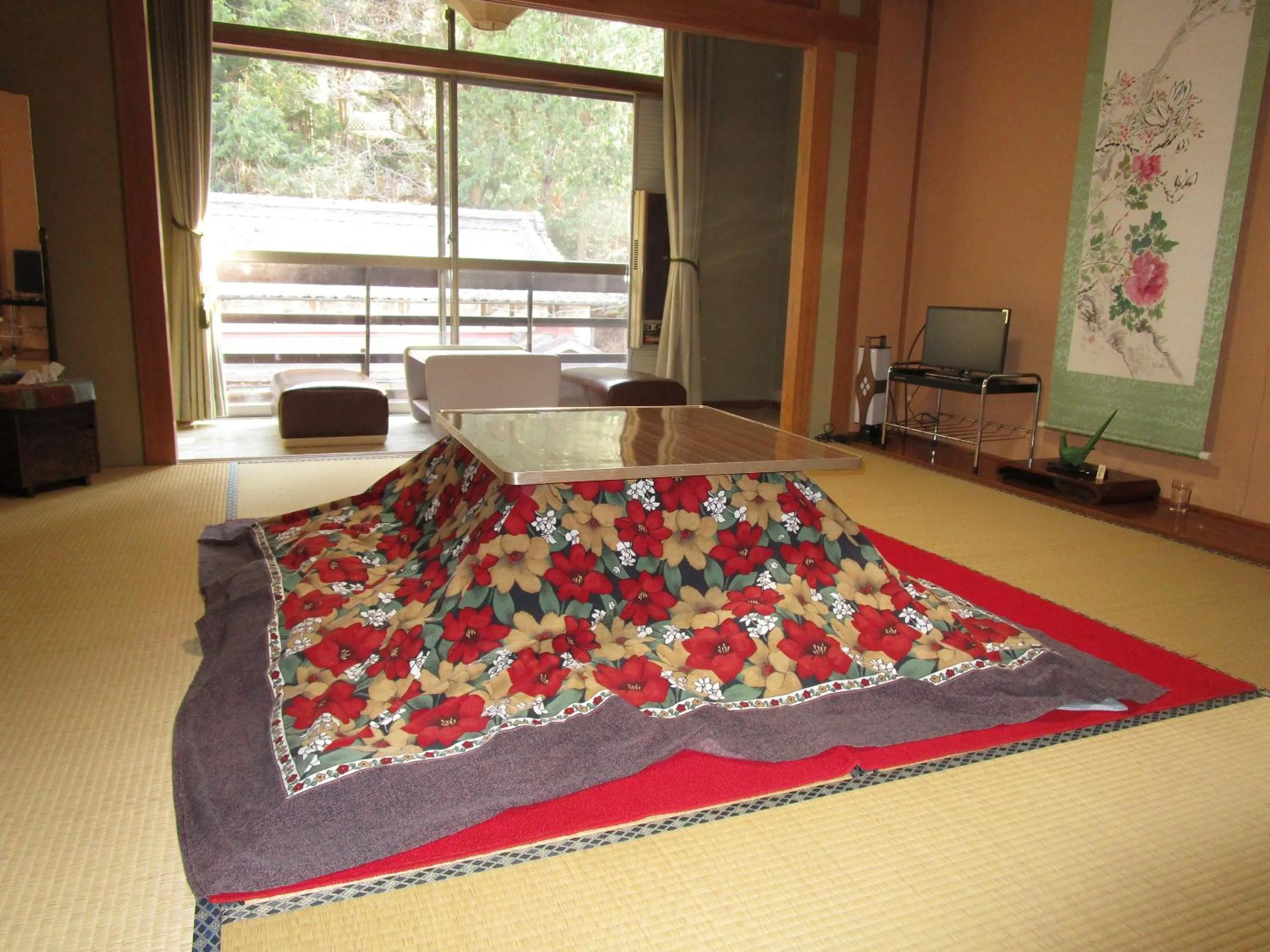 Photo of the whole room, Bed in Nakaya Ryokan