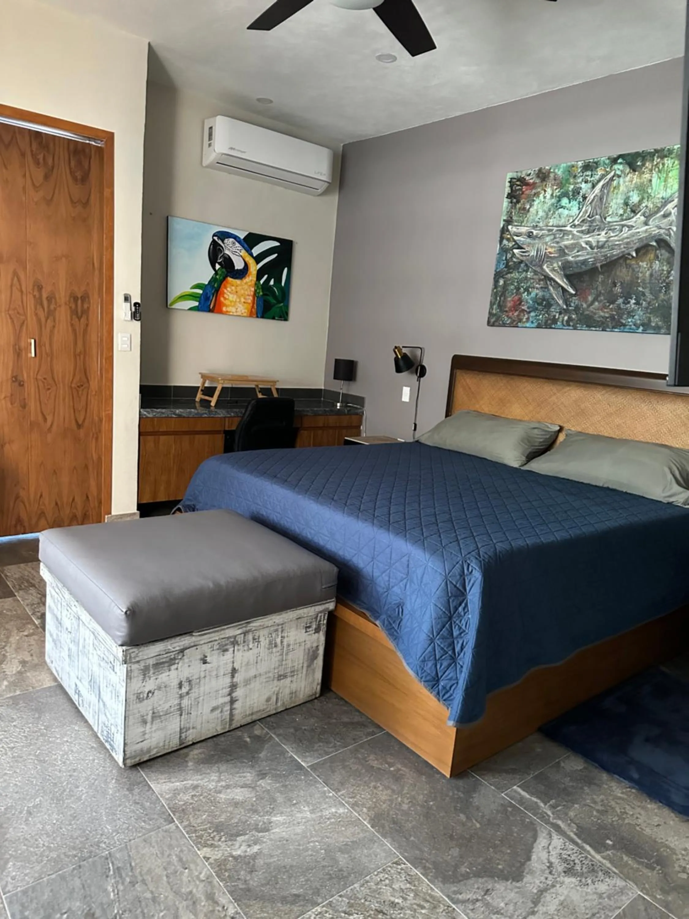 Bed in Oasis Urban Retreat