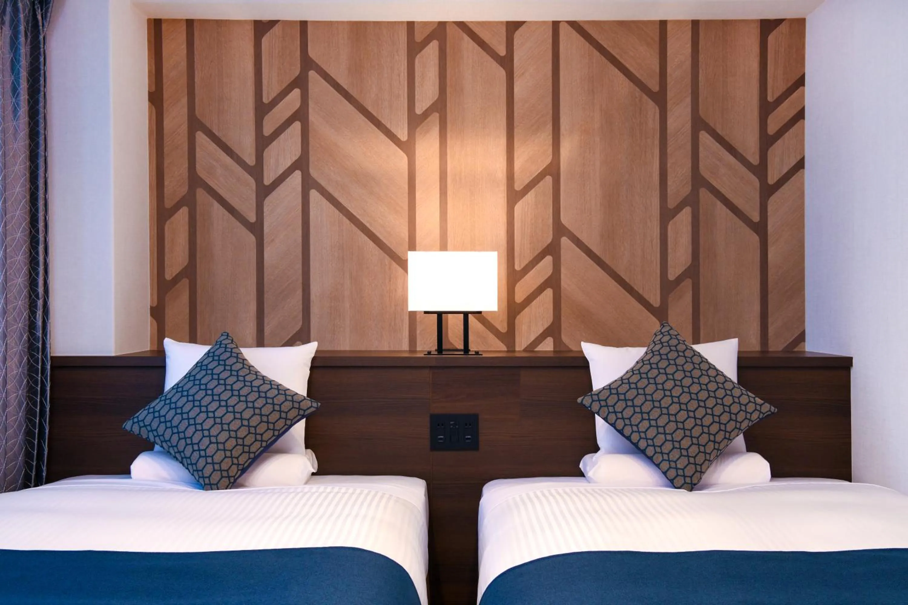 Photo of the whole room, Bed in HOTEL MYSTAYS Atsugi