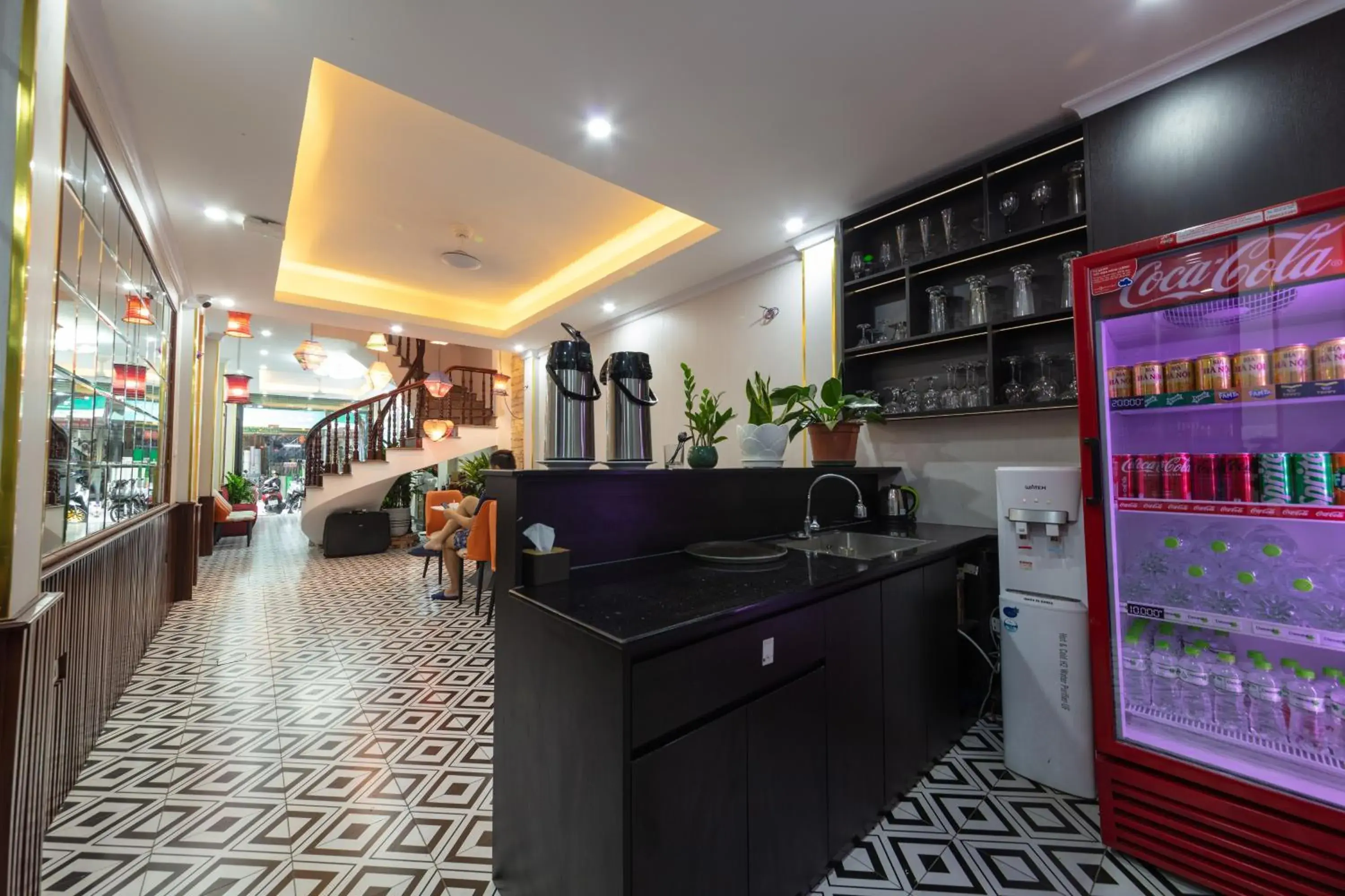 Restaurant/places to eat in Hanoi Liliane Hotel and Travel Restaurant/places to eat in Hanoi Liliane Hotel and Travel