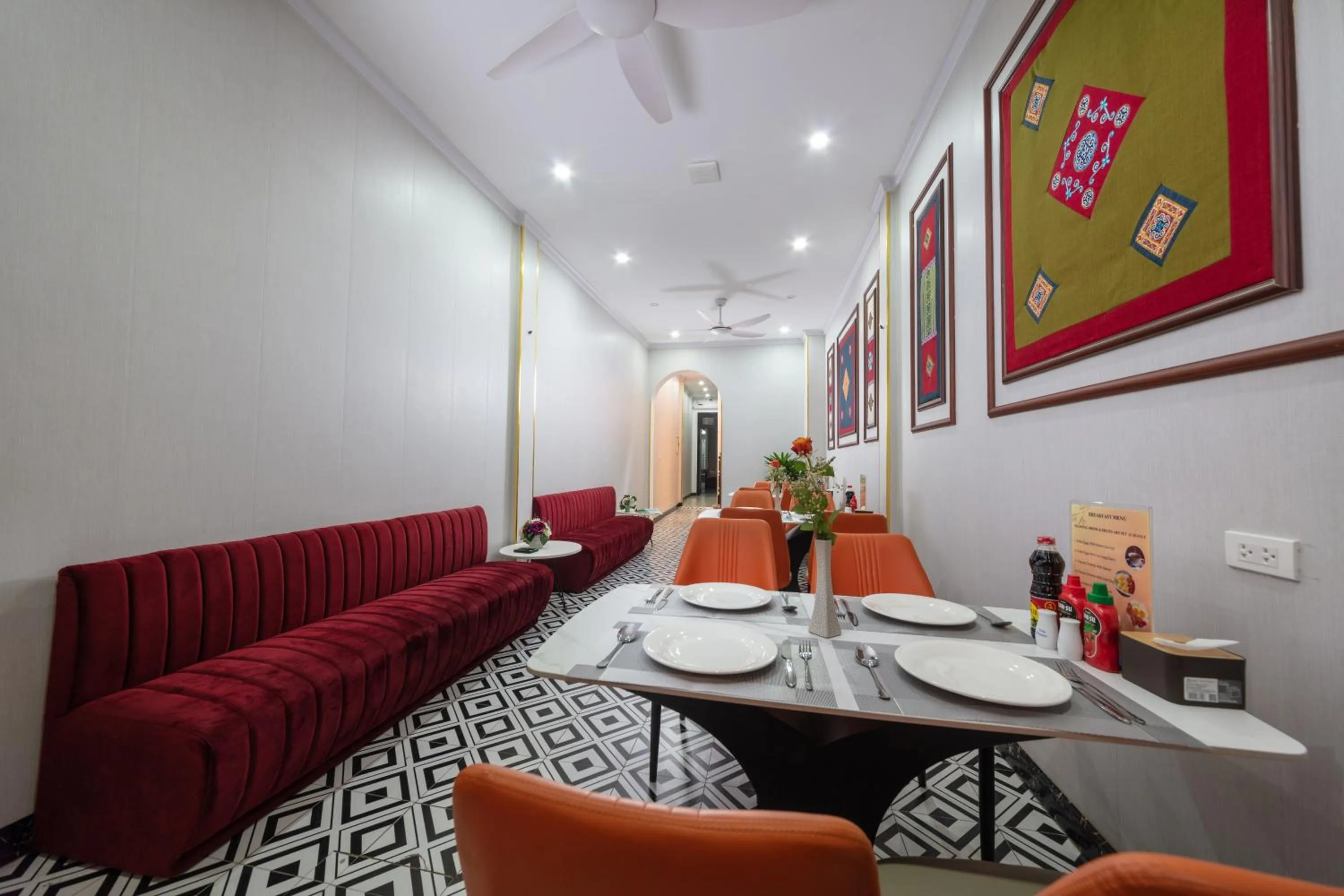 Breakfast in Hanoi Liliane Hotel and Travel