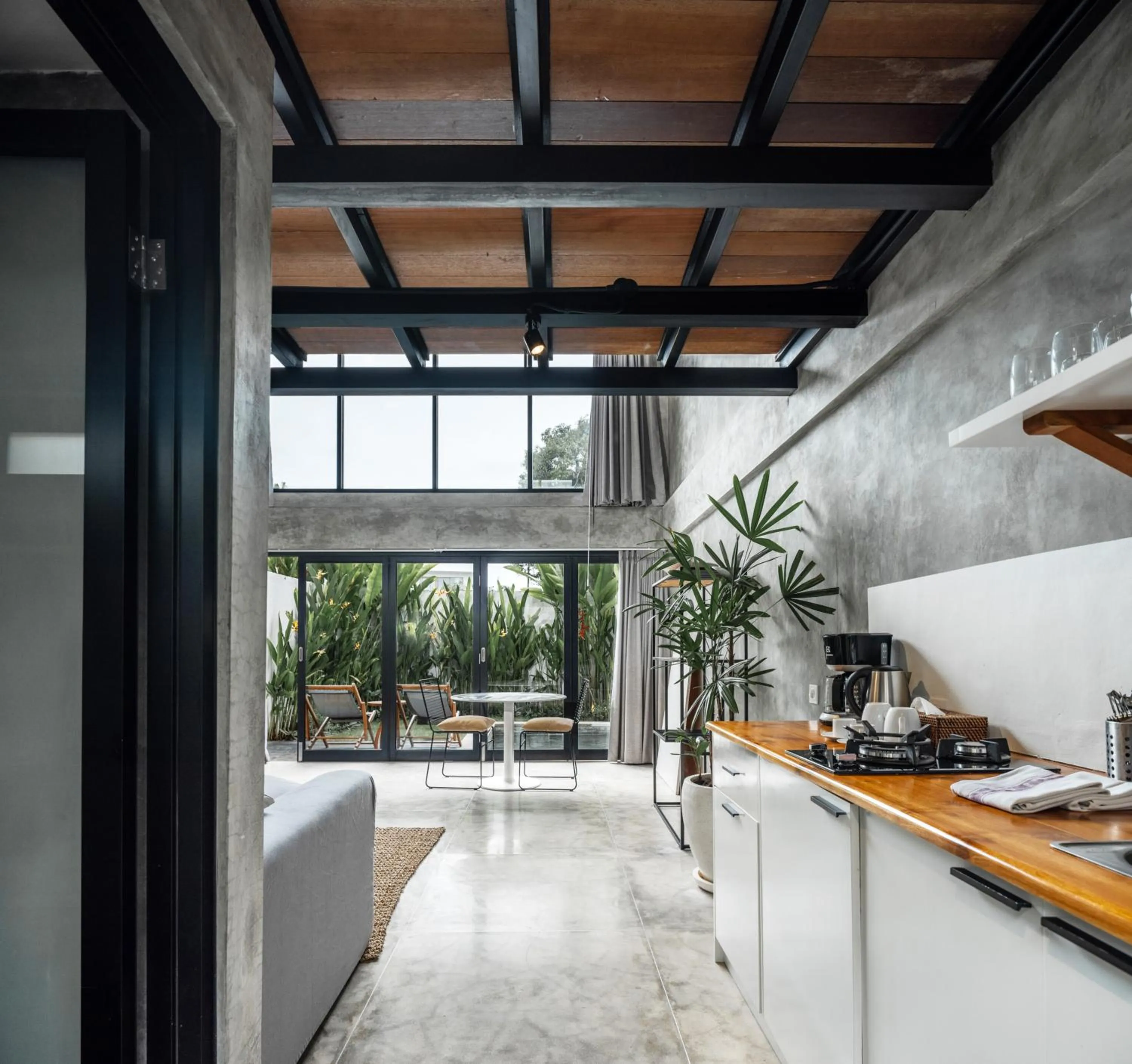 Kitchen or kitchenette in Canggu 2Plex Apartment