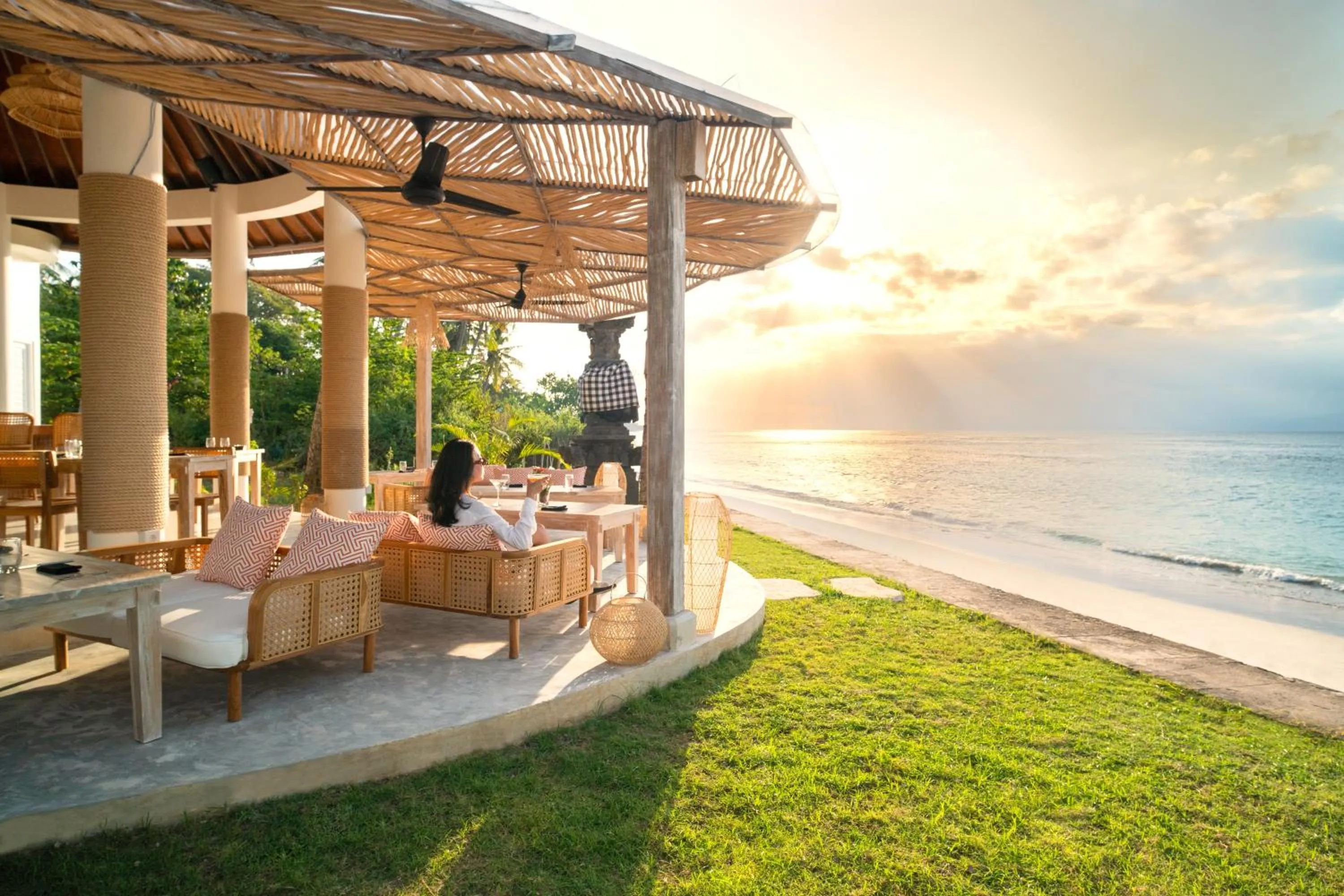 Restaurant/places to eat in The Sankara Beach Resort - Nusa Penida