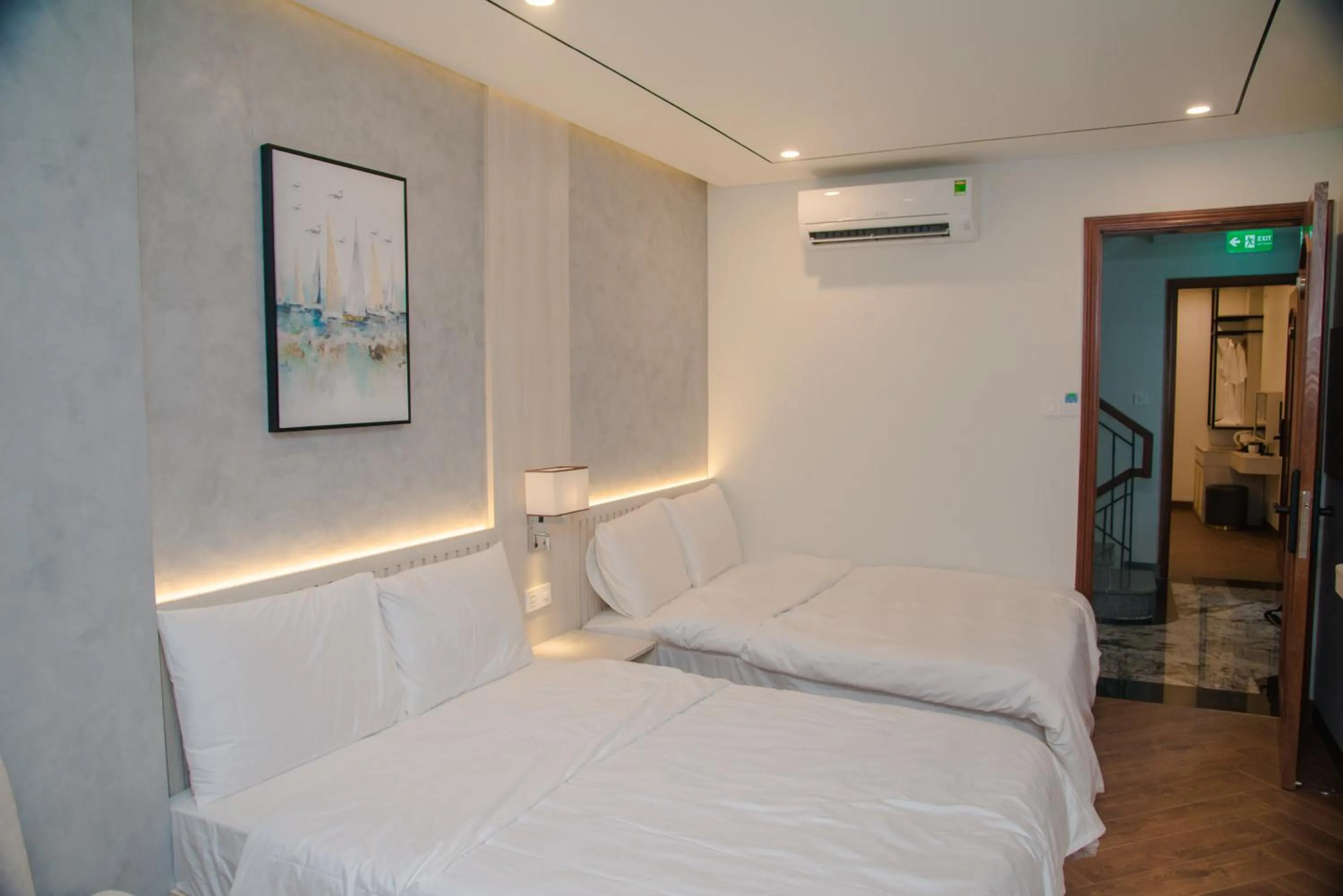 Bed in Y'S Sea House Hotel