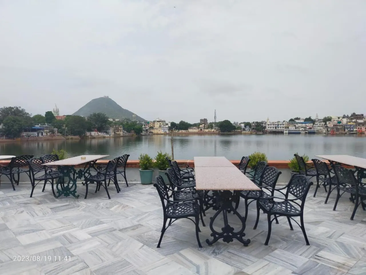 Restaurant/places to eat in Hotel Pushkar Palace