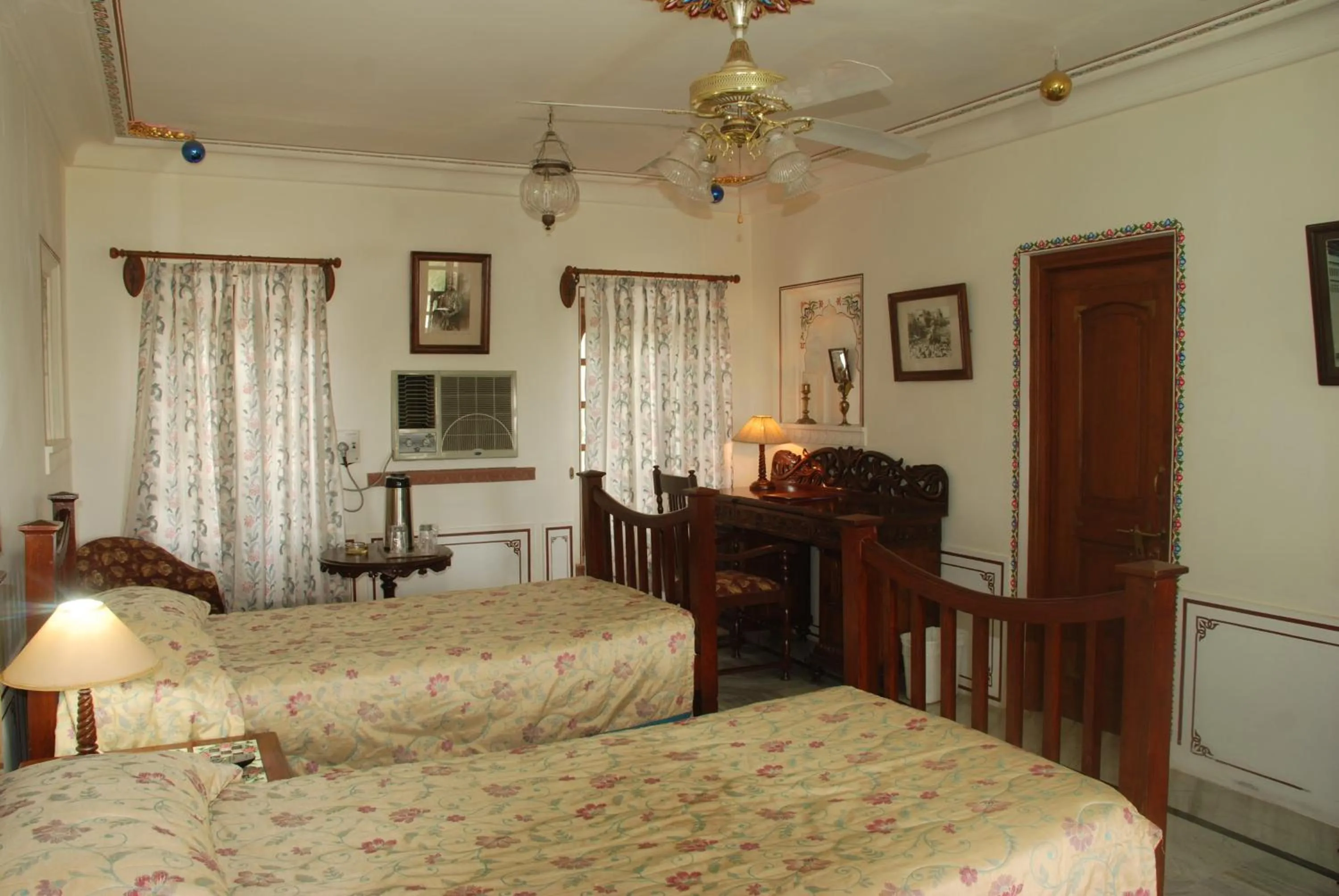 Bedroom, Bed in Hotel Pushkar Palace