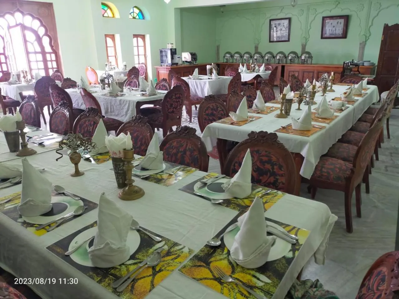 Restaurant/places to eat in Hotel Pushkar Palace