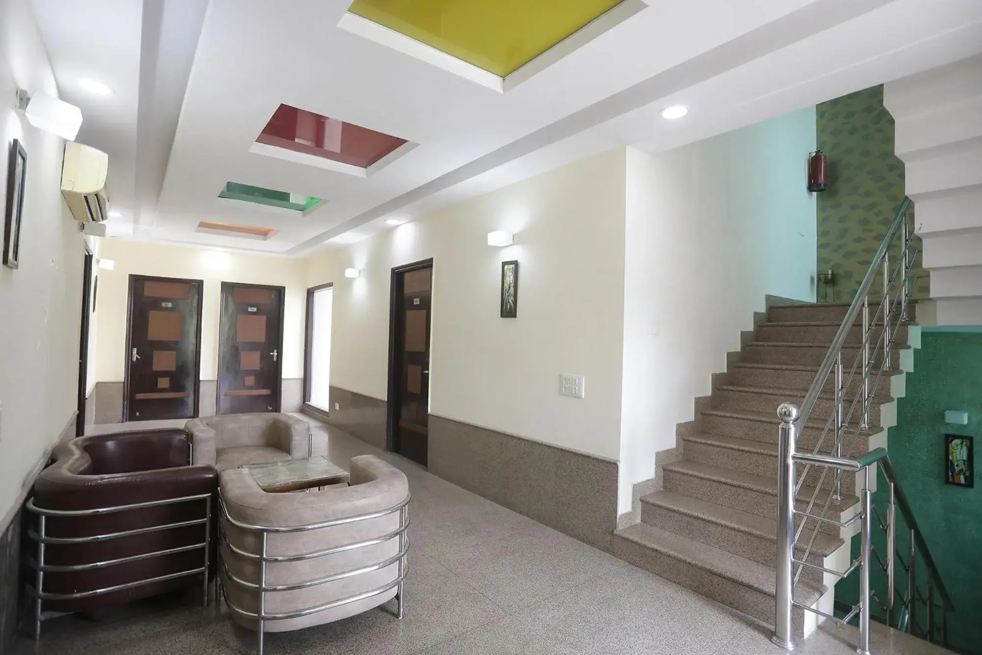 Lobby or reception in FabExpress Next Home - Nr IMT Chowk Manesar Lobby or reception in FabExpress Next Home - Nr IMT Chowk Manesar