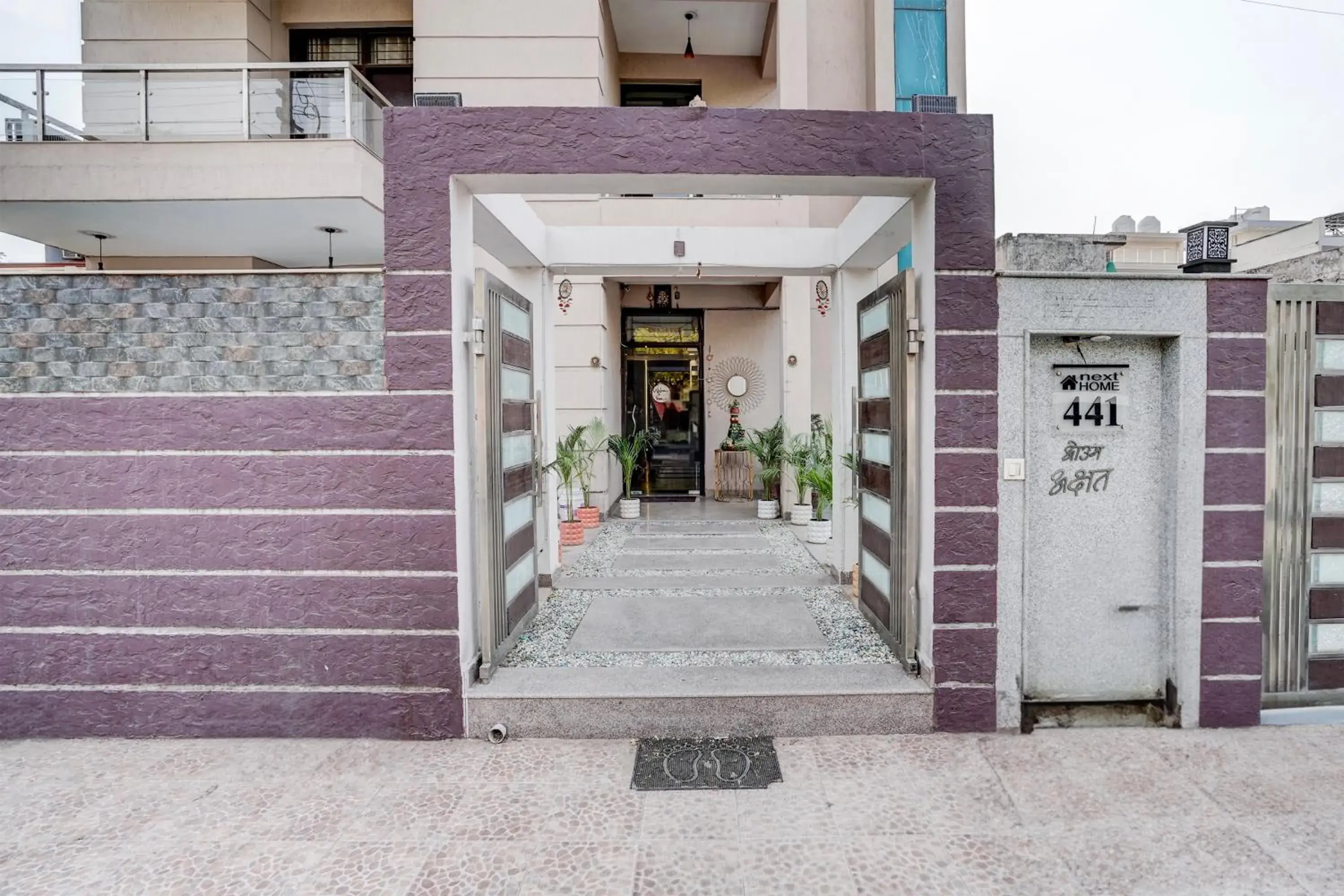 Facade/entrance in FabExpress Next Home - Nr IMT Chowk Manesar Facade/entrance in FabExpress Next Home - Nr IMT Chowk Manesar