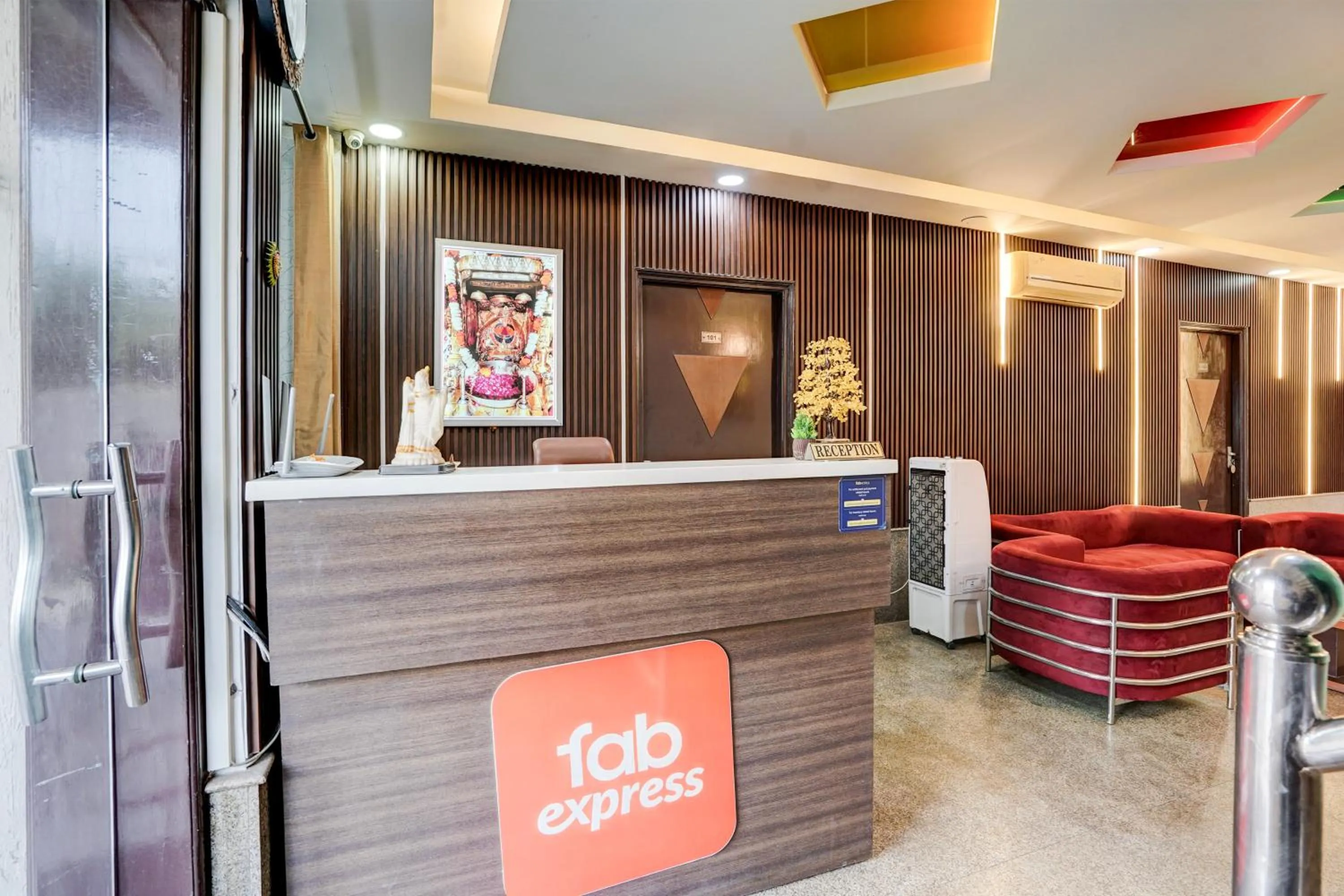 Lobby or reception in FabExpress Next Home - Nr IMT Chowk Manesar