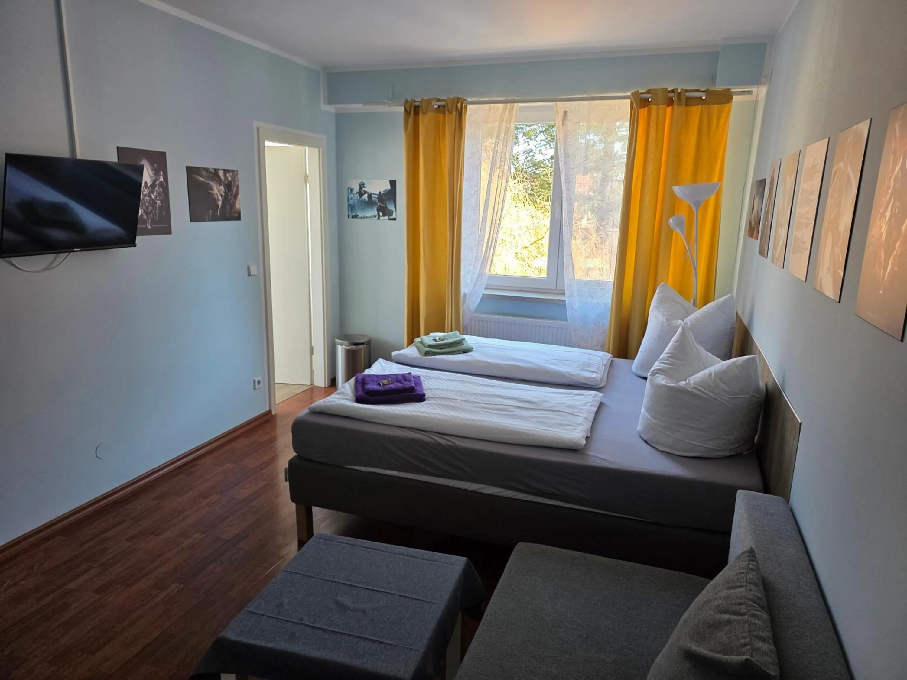 Bed in Pension am Filmpark