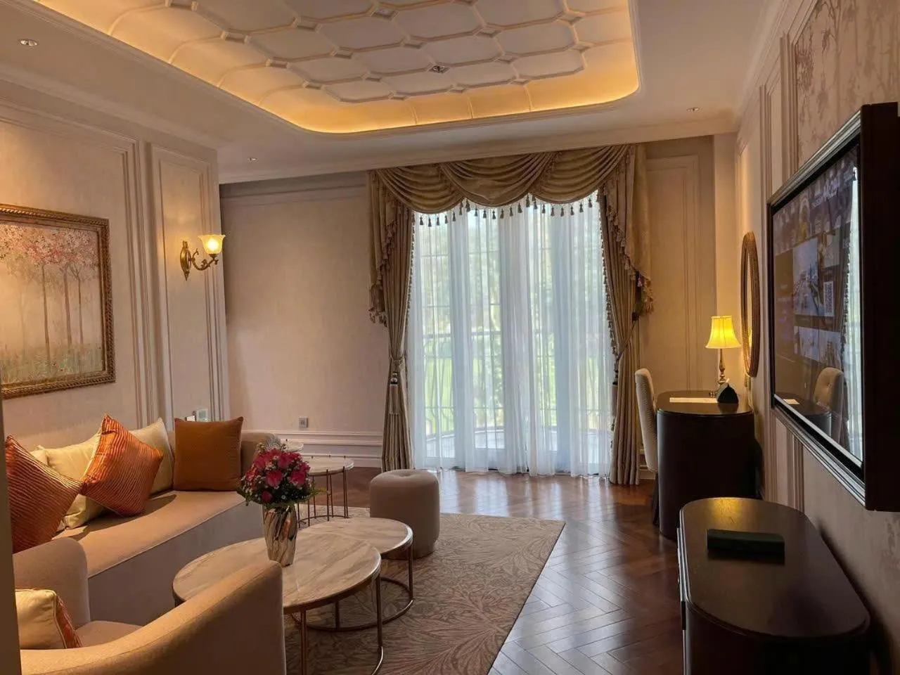 Golden Imperial Hotel