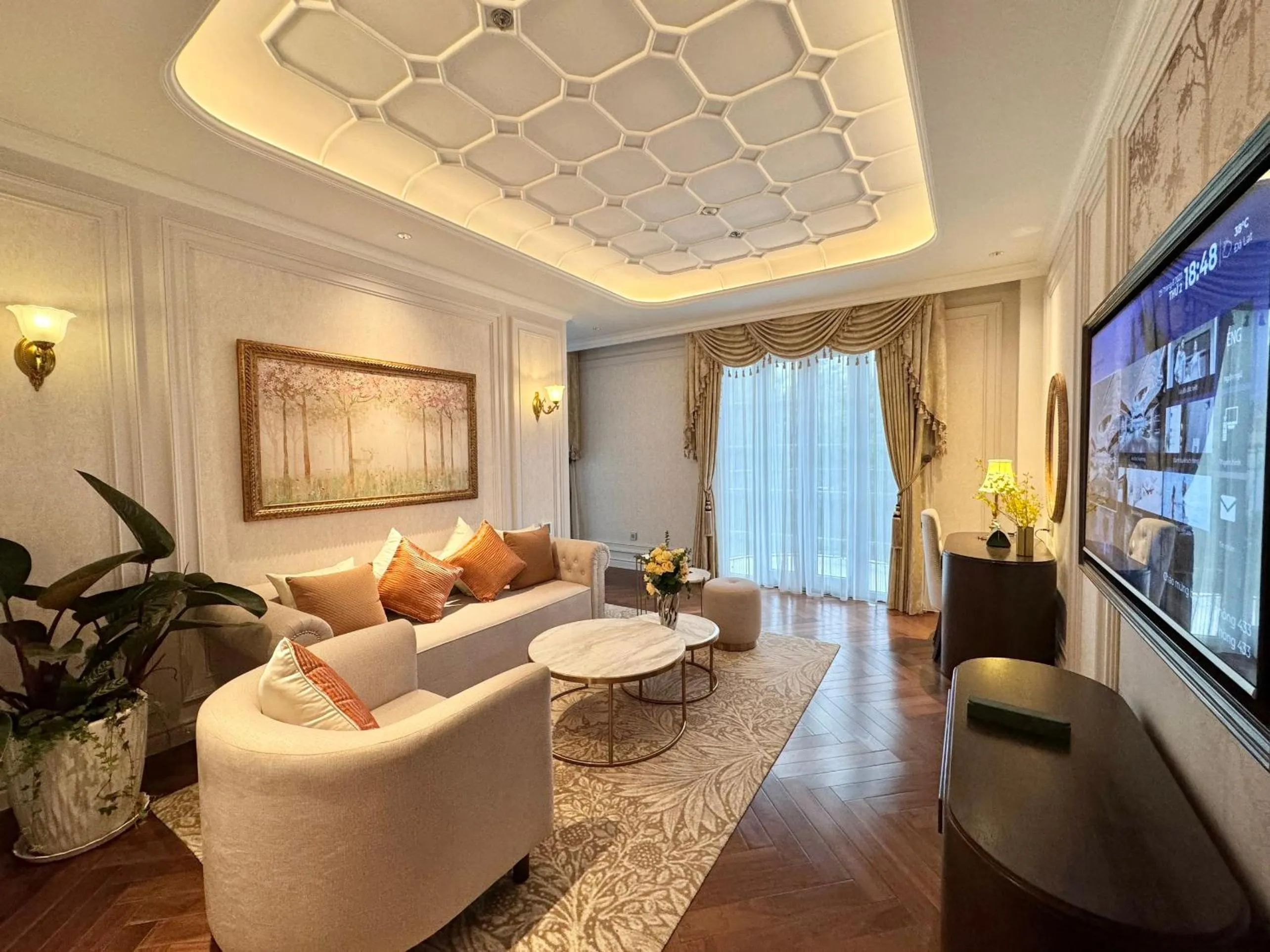 Golden Imperial Hotel