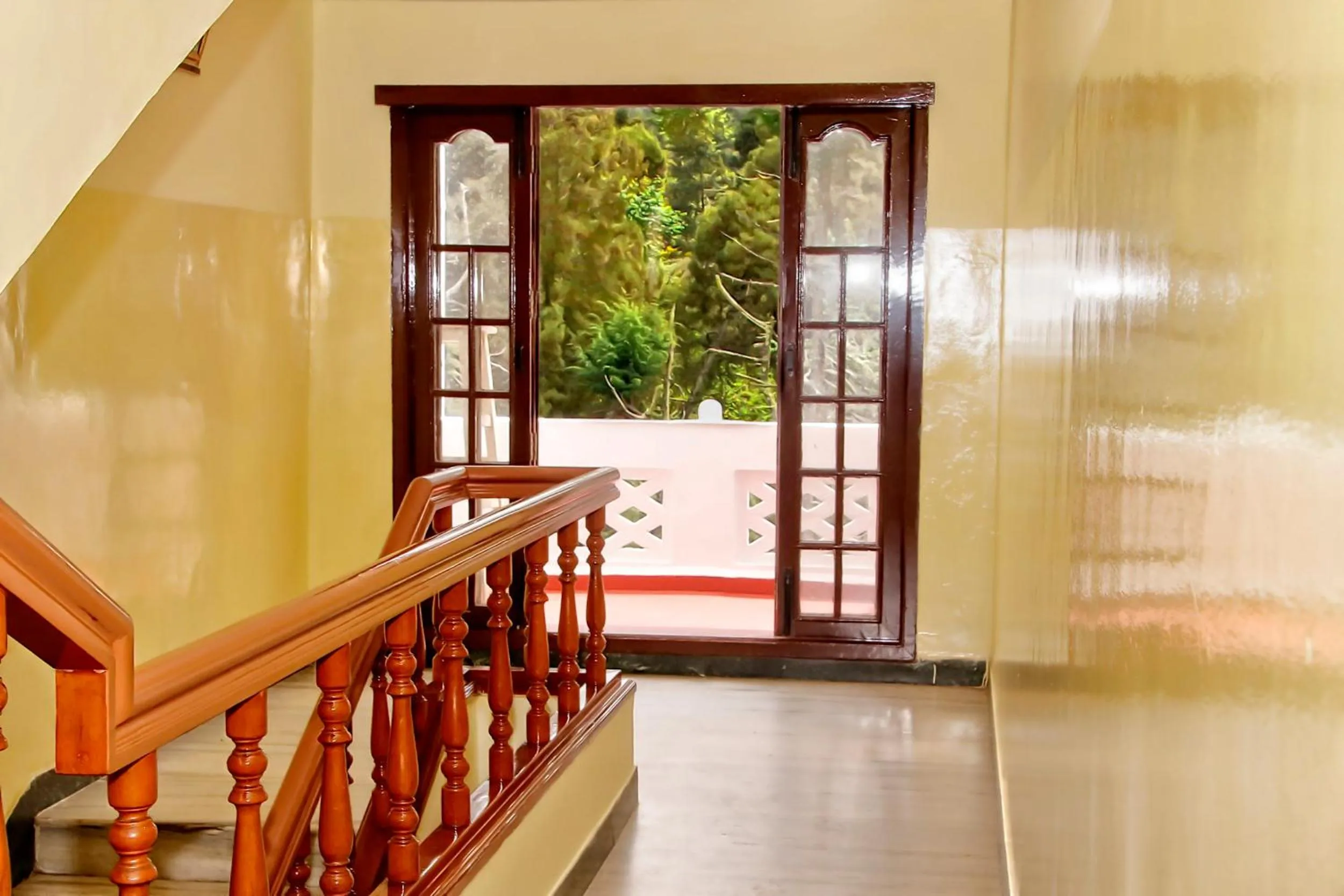 elevator in Hotel SV International