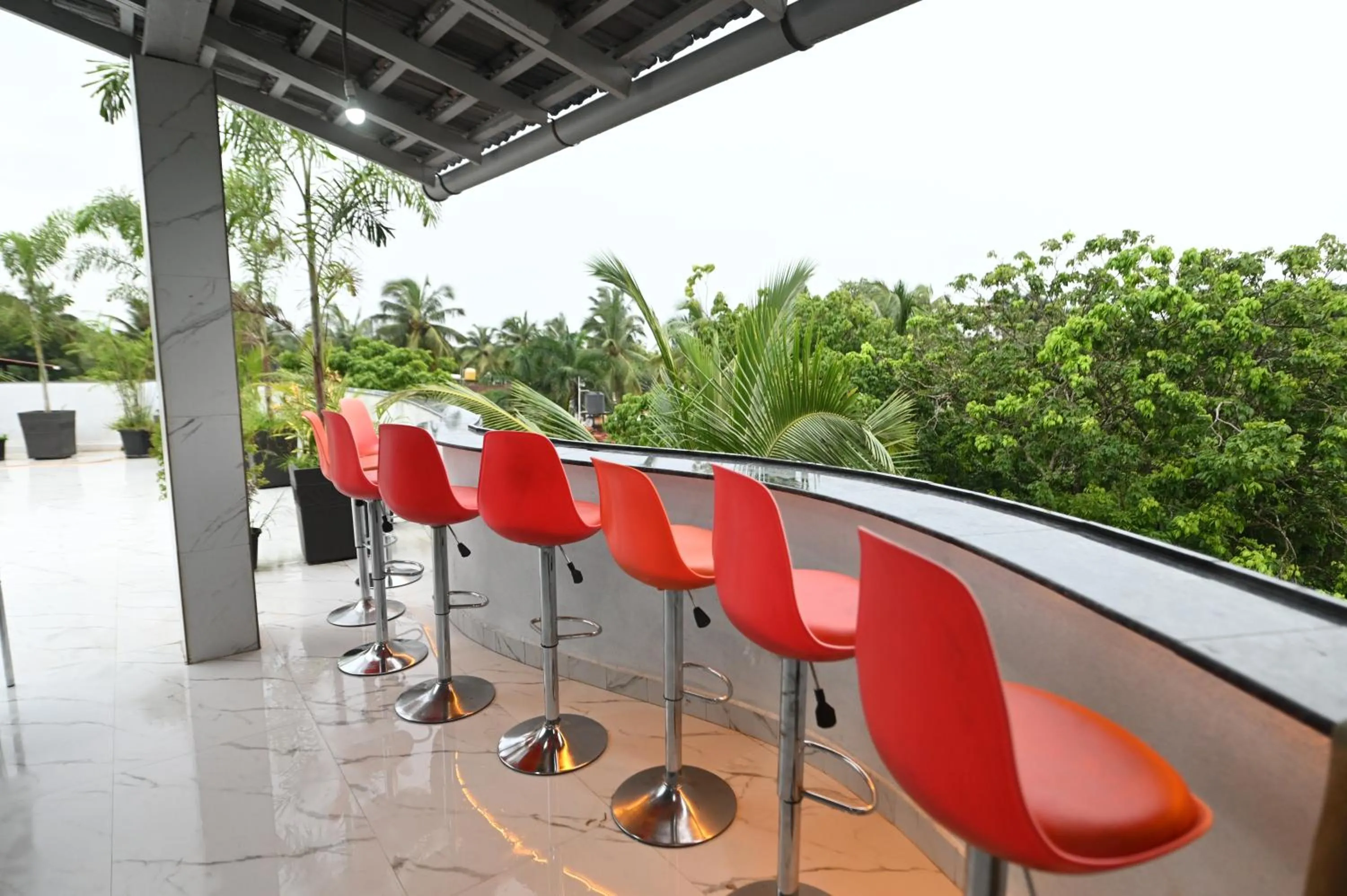 Restaurant/places to eat in Hotel Quinta da Branca - near baga beach