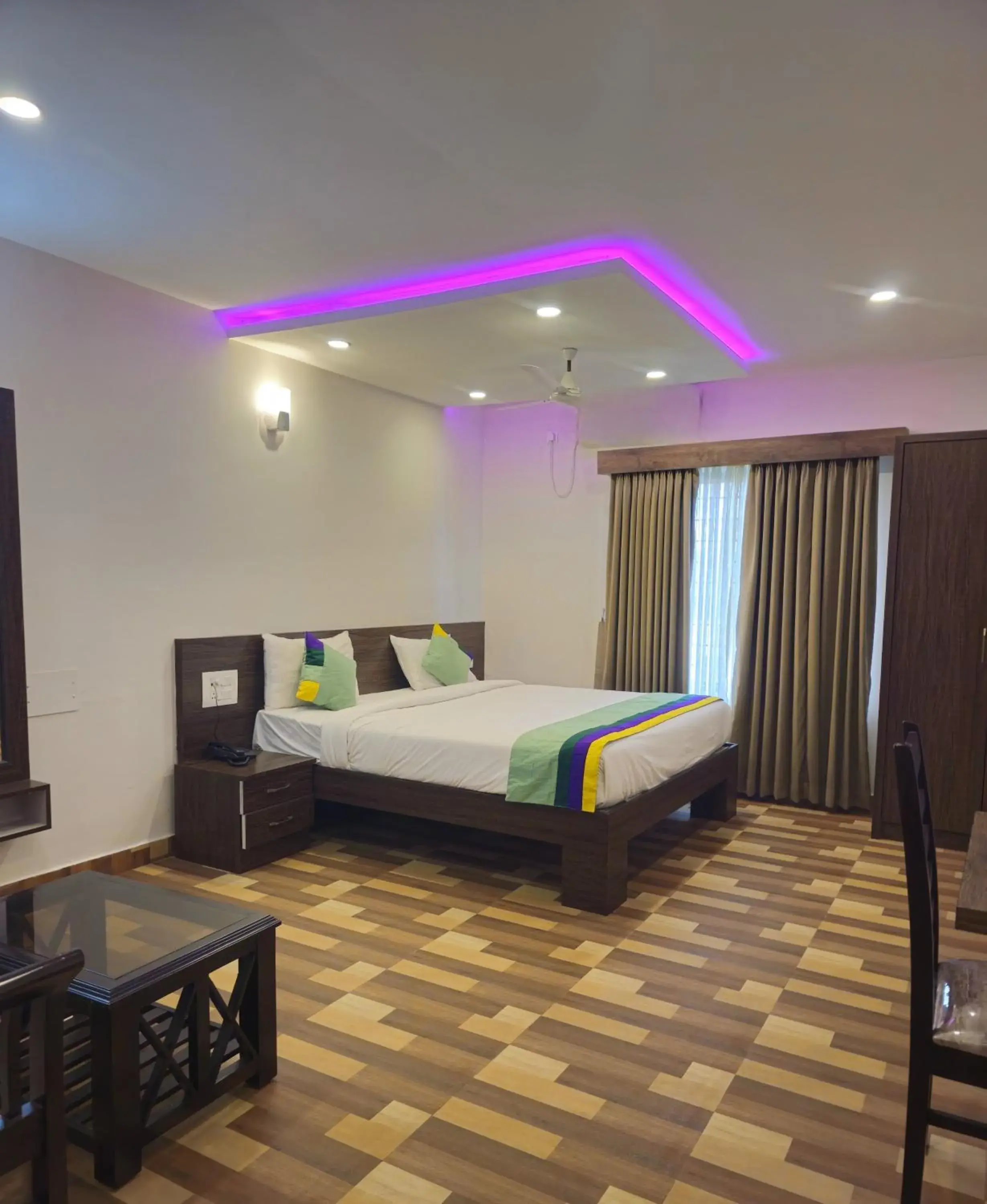 Bed in Treebo Elite Plaza, 700 Mtrs From Madikeri Fort Bed in Treebo Elite Plaza, 700 Mtrs From Madikeri Fort
