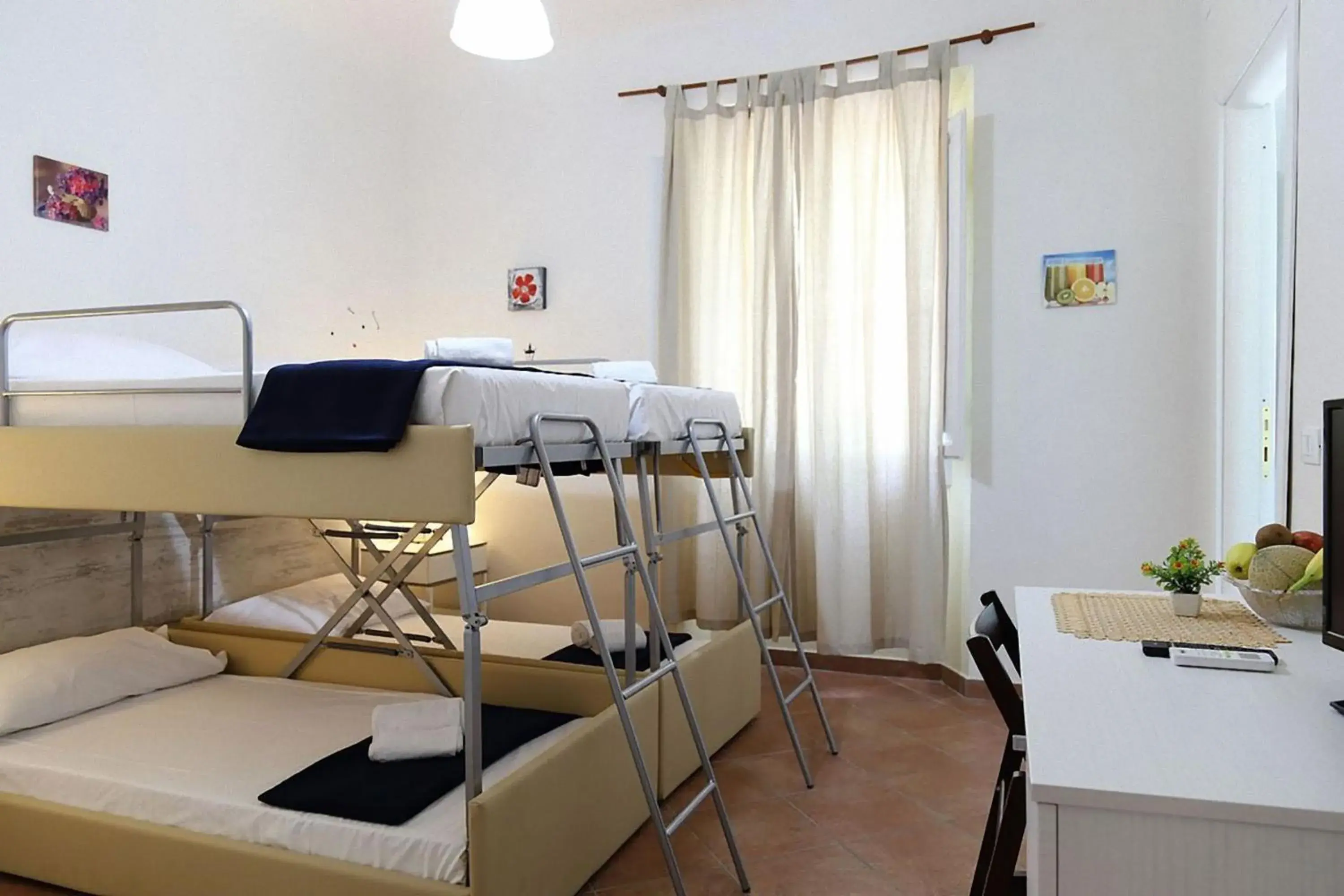 Day, Bed in Mia Palace Day, Bed in Mia Palace