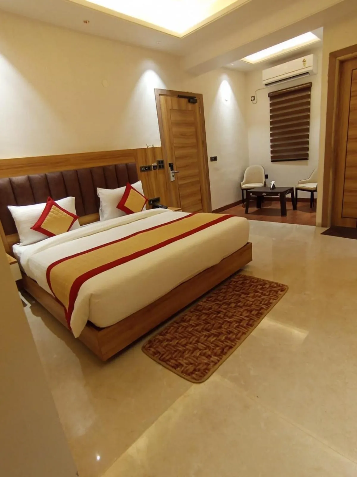 Bed in Masaga by Qcent, Gurugram