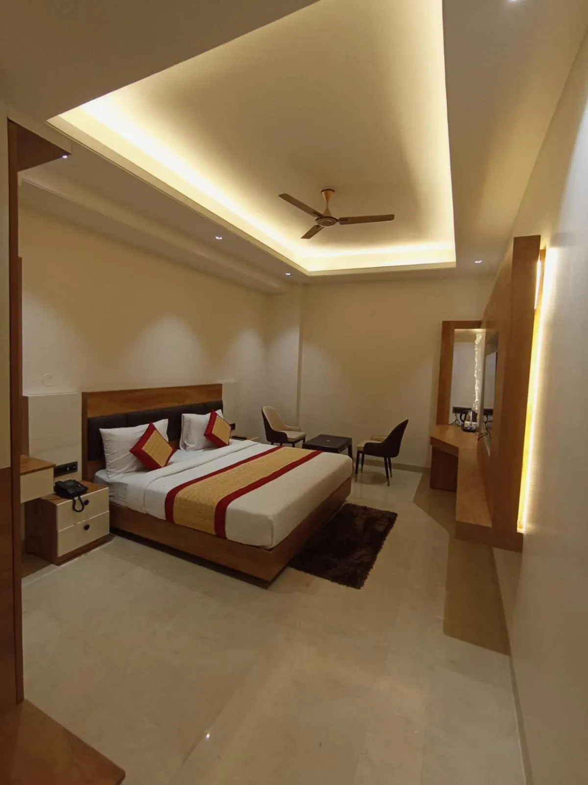Bed in Masaga by Qcent, Gurugram