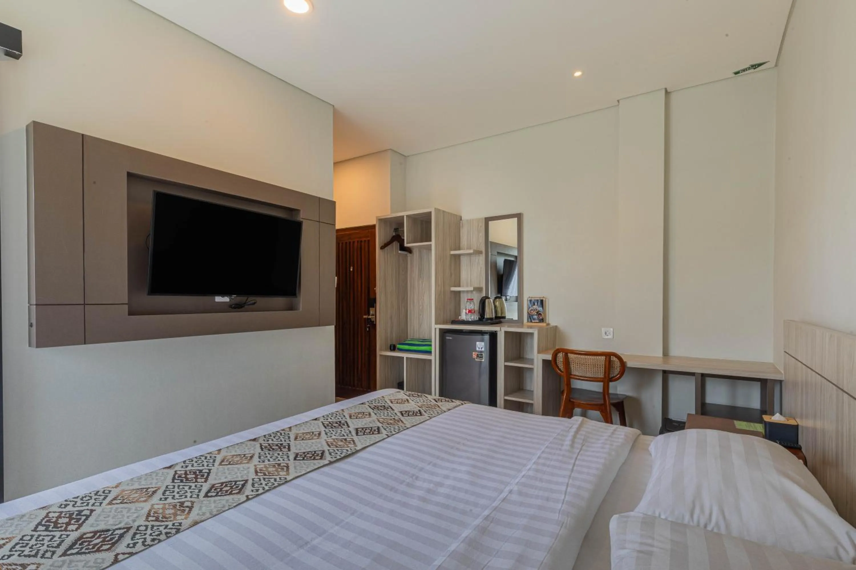 Suite with Balcony in The Baliem Hotel