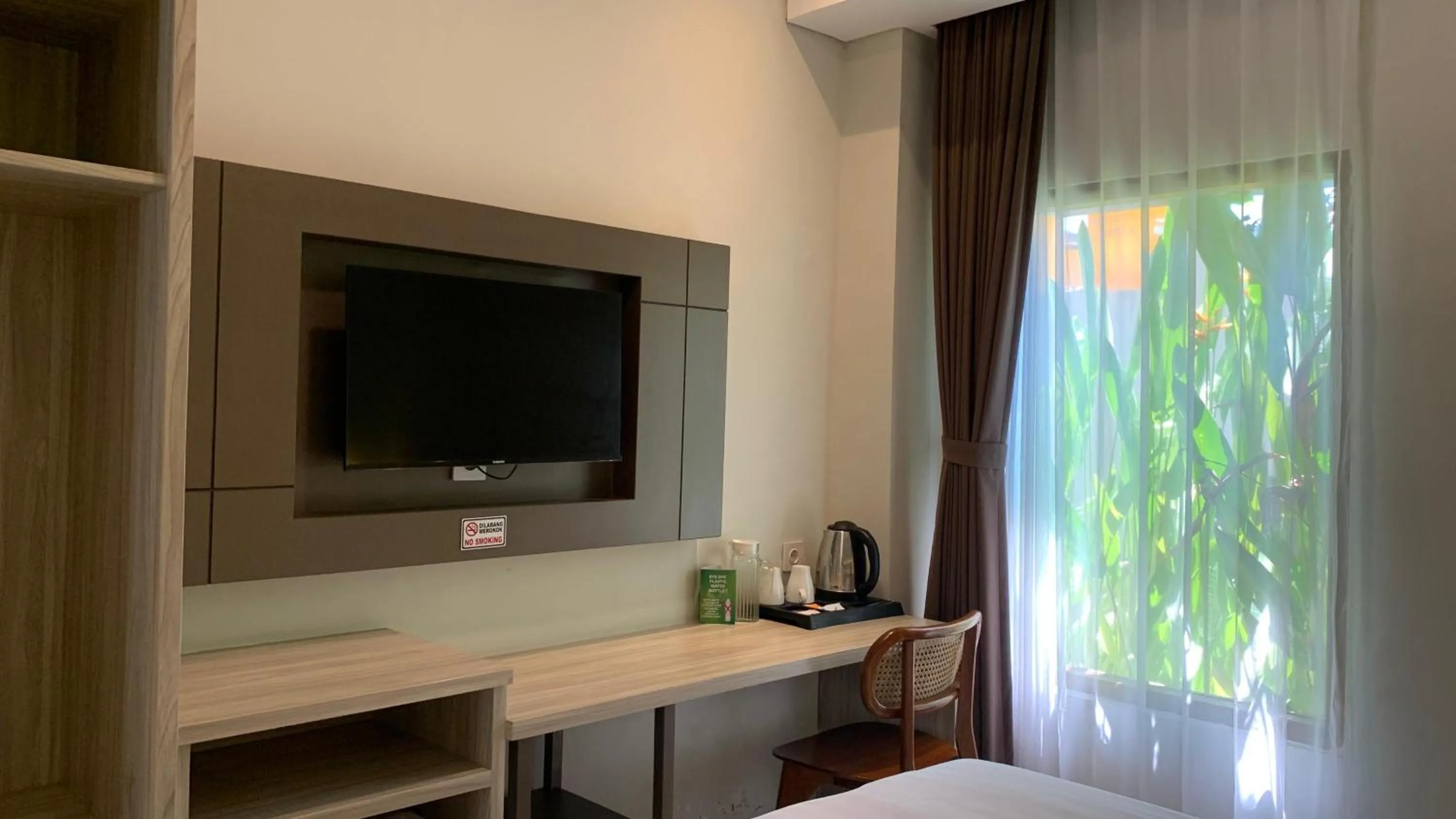 Bed in The Baliem Hotel