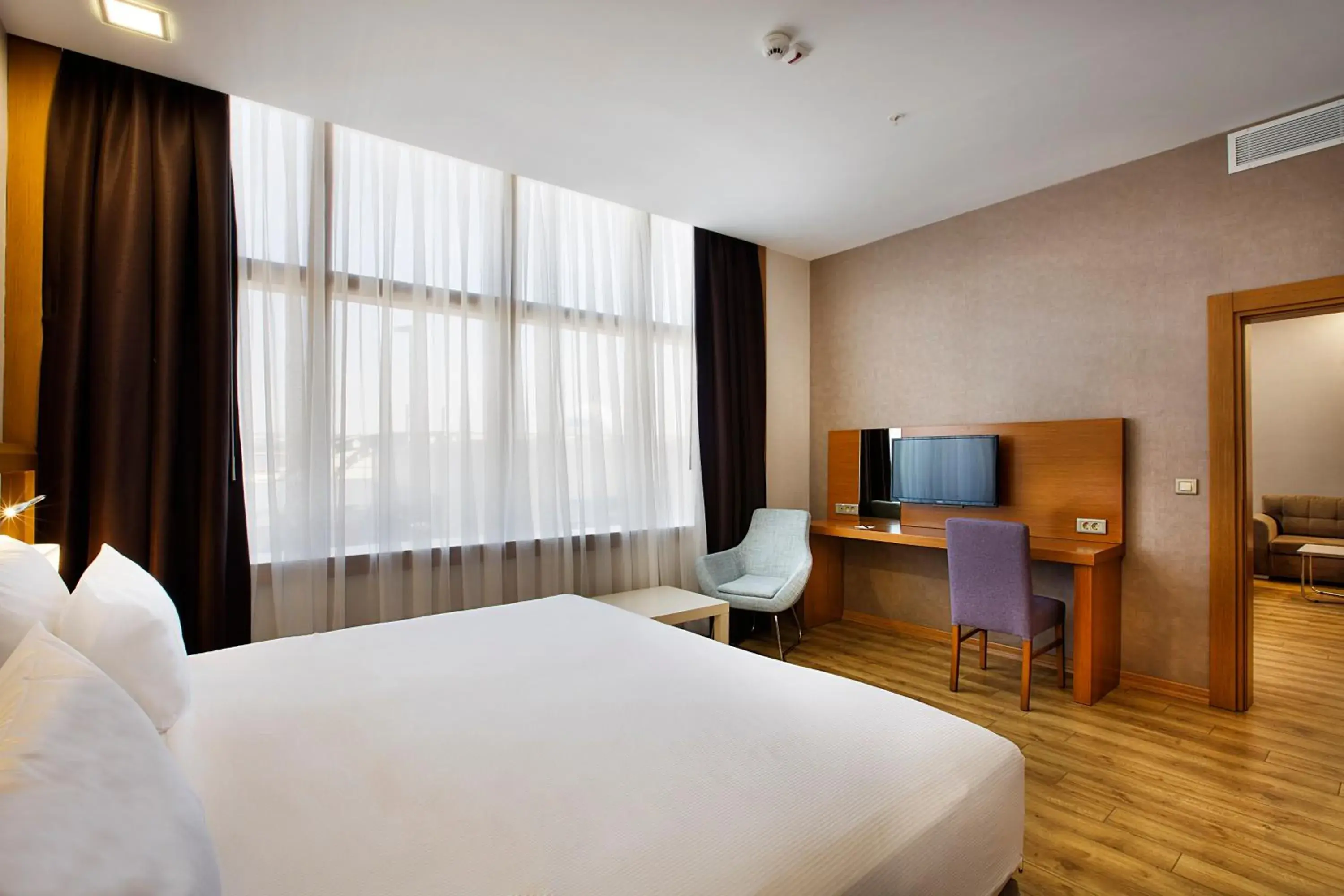 One-Bedroom King Suite in Hilton Garden Inn Kocaeli Sekerpinar One-Bedroom King Suite in Hilton Garden Inn Kocaeli Sekerpinar