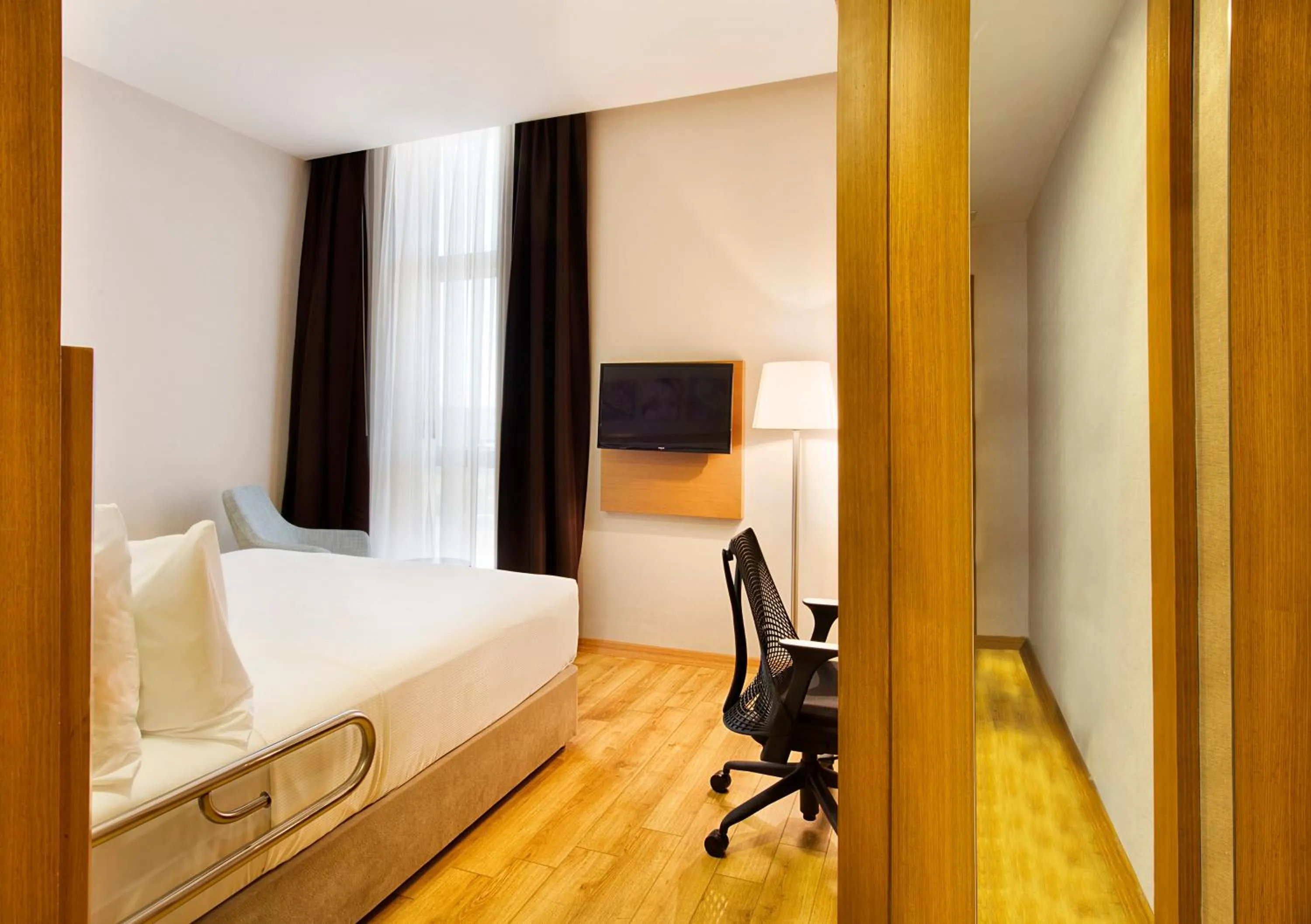 Bed in Hilton Garden Inn Kocaeli Sekerpinar