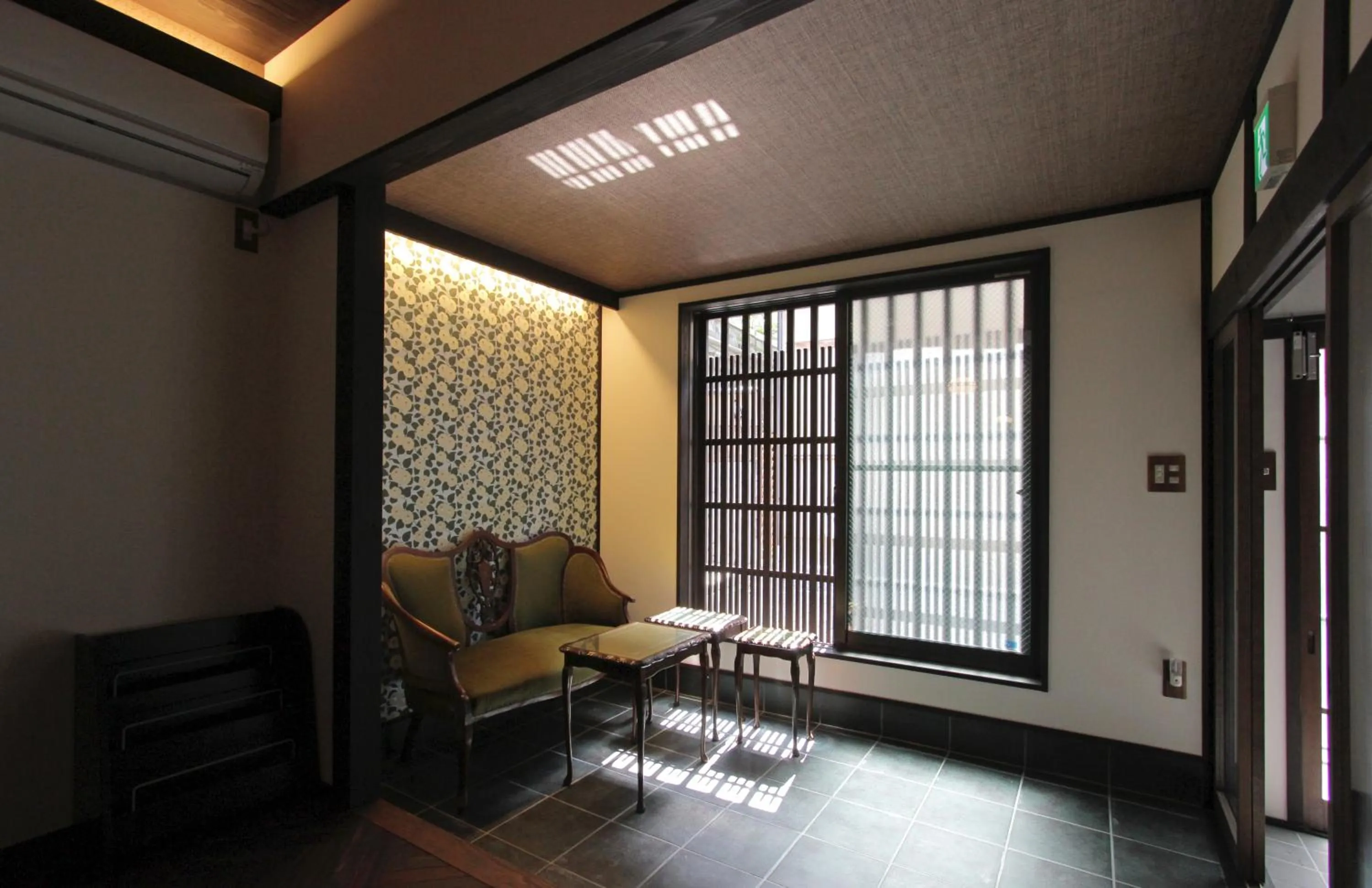 Living room in Kiyomizu Birodo-an