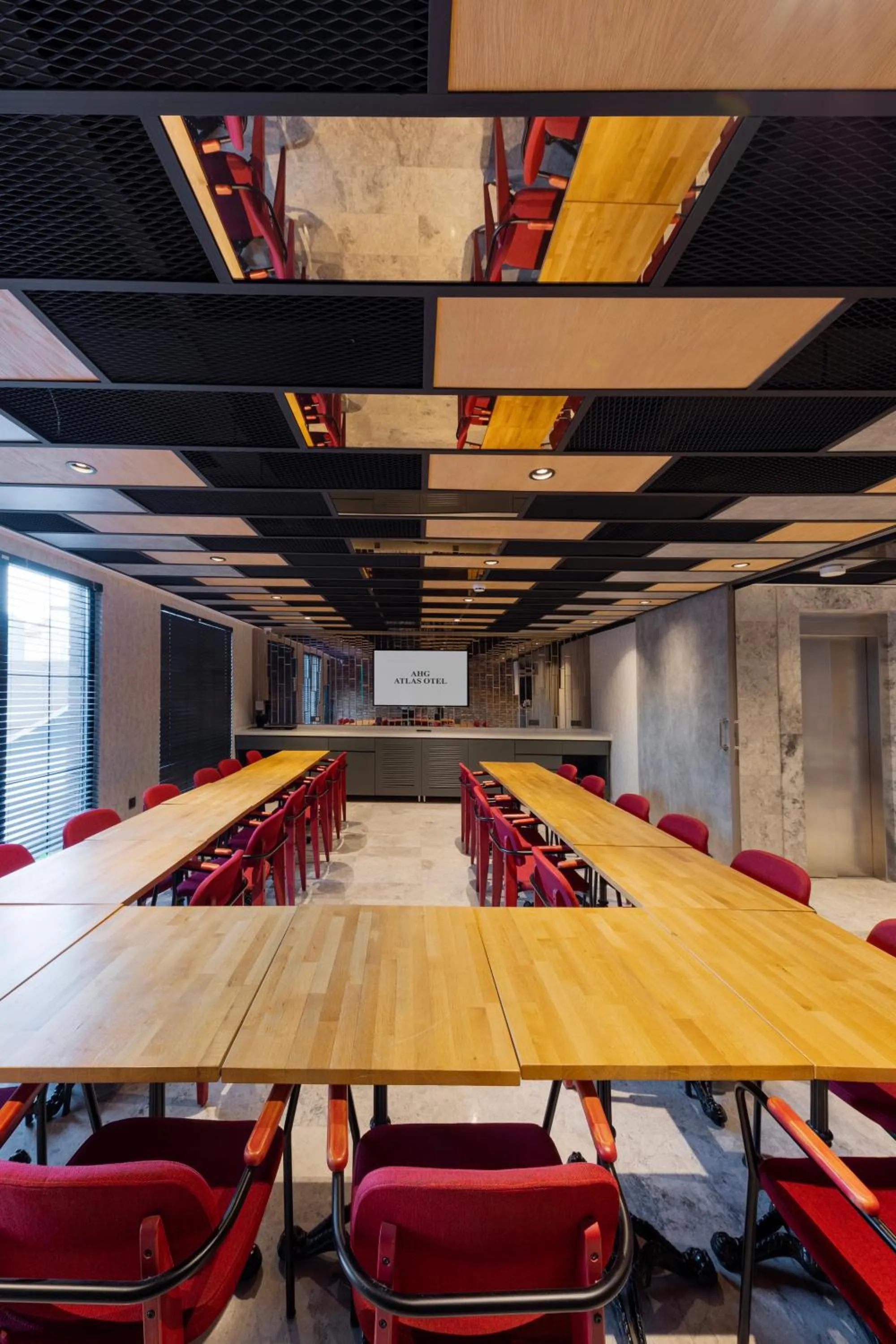 Coffee/tea facilities in AHG Atlas Hotel Taksim