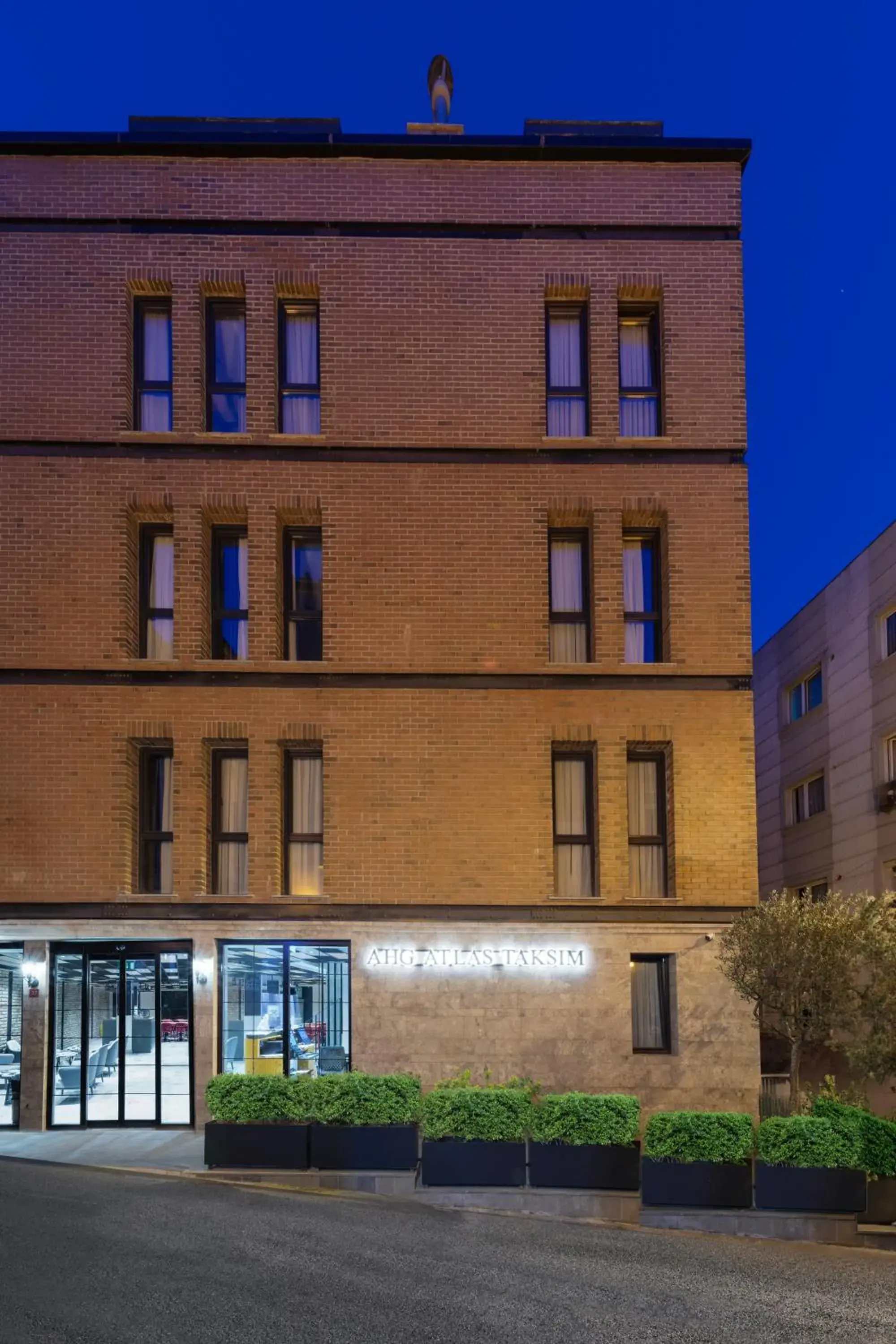 Property building in AHG Atlas Hotel Taksim Property building in AHG Atlas Hotel Taksim