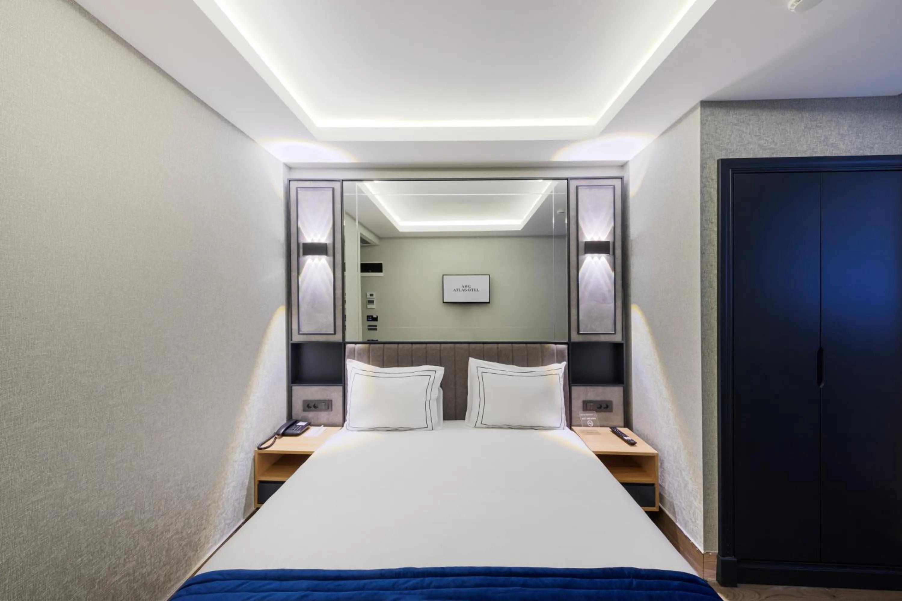 Bed in AHG Atlas Hotel Taksim