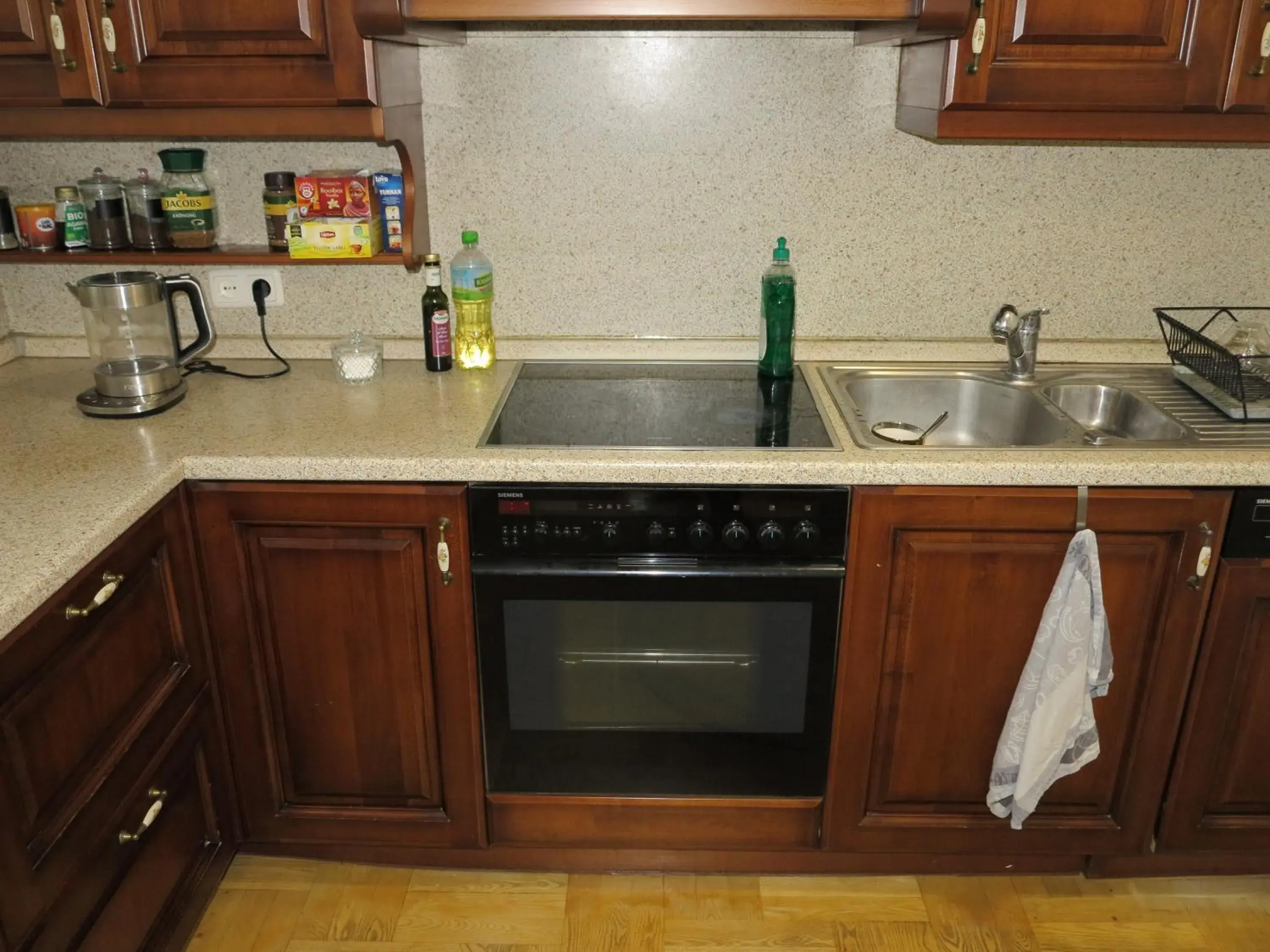 Triple Room with Terrace - single occupancy in AirSpot Balice Triple Room with Terrace - single occupancy in AirSpot Balice