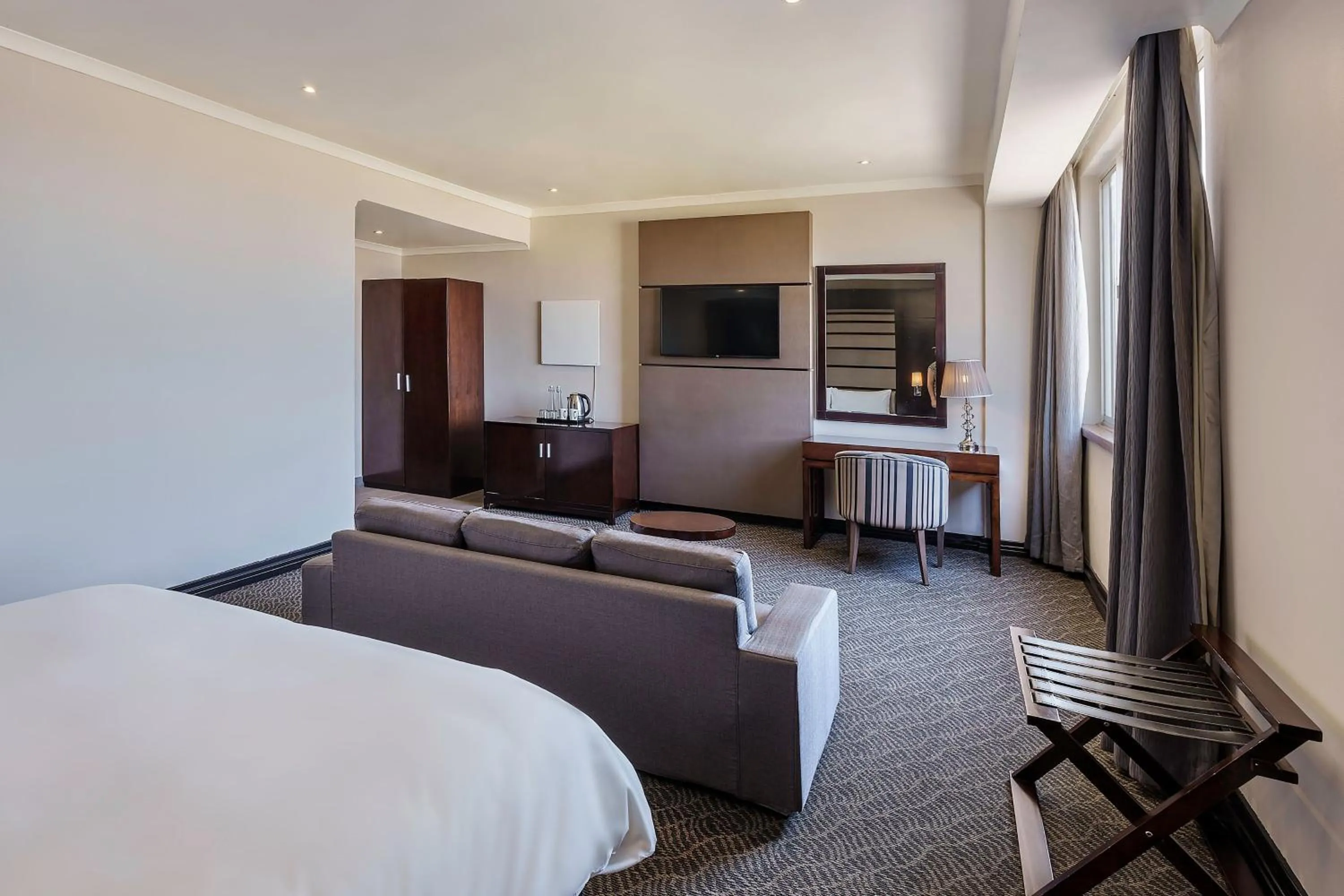 Photo of the whole room, Bed in Protea Hotel by Marriott Lusaka Tower