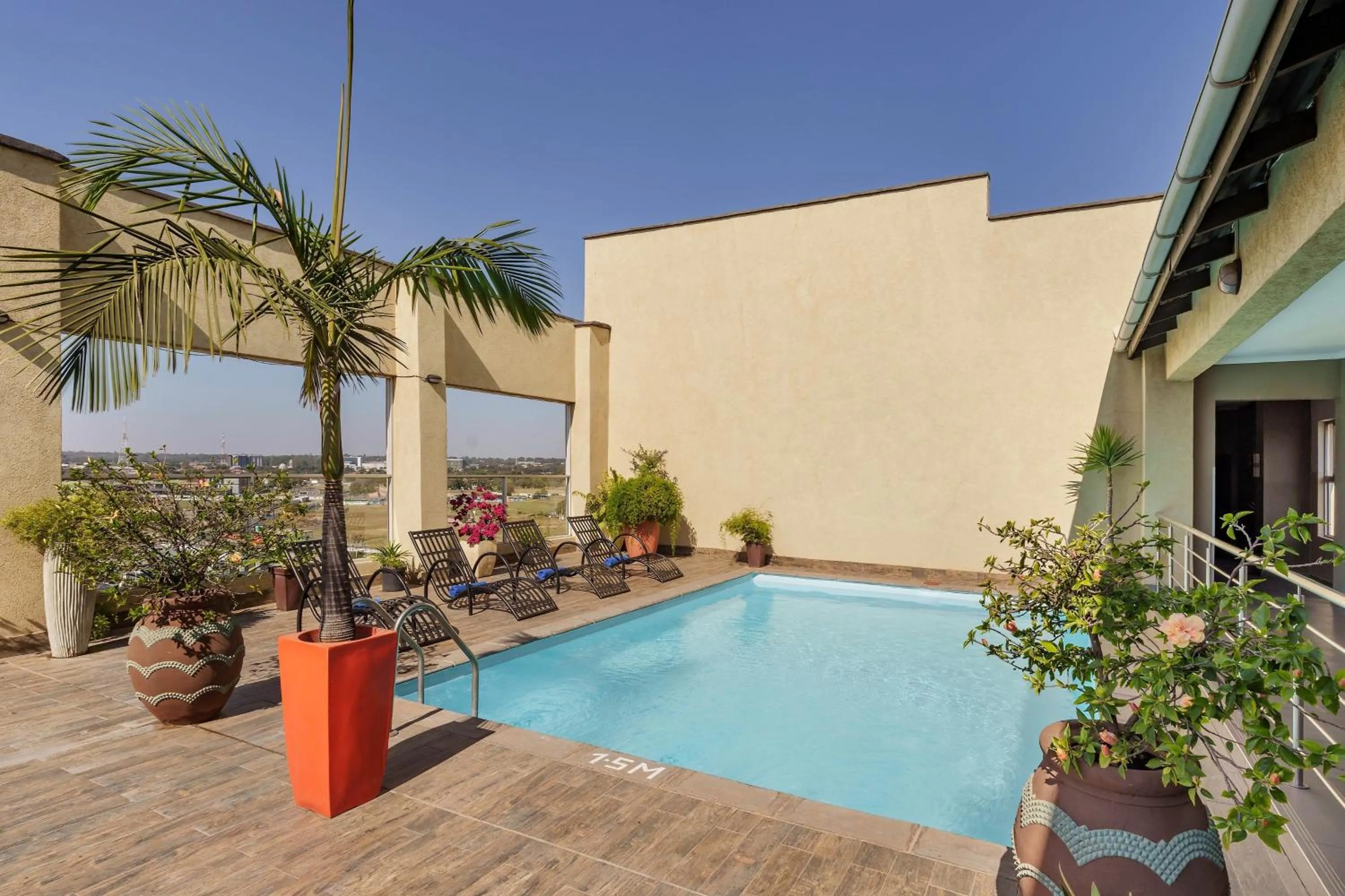 Swimming pool in Protea Hotel by Marriott Lusaka Tower