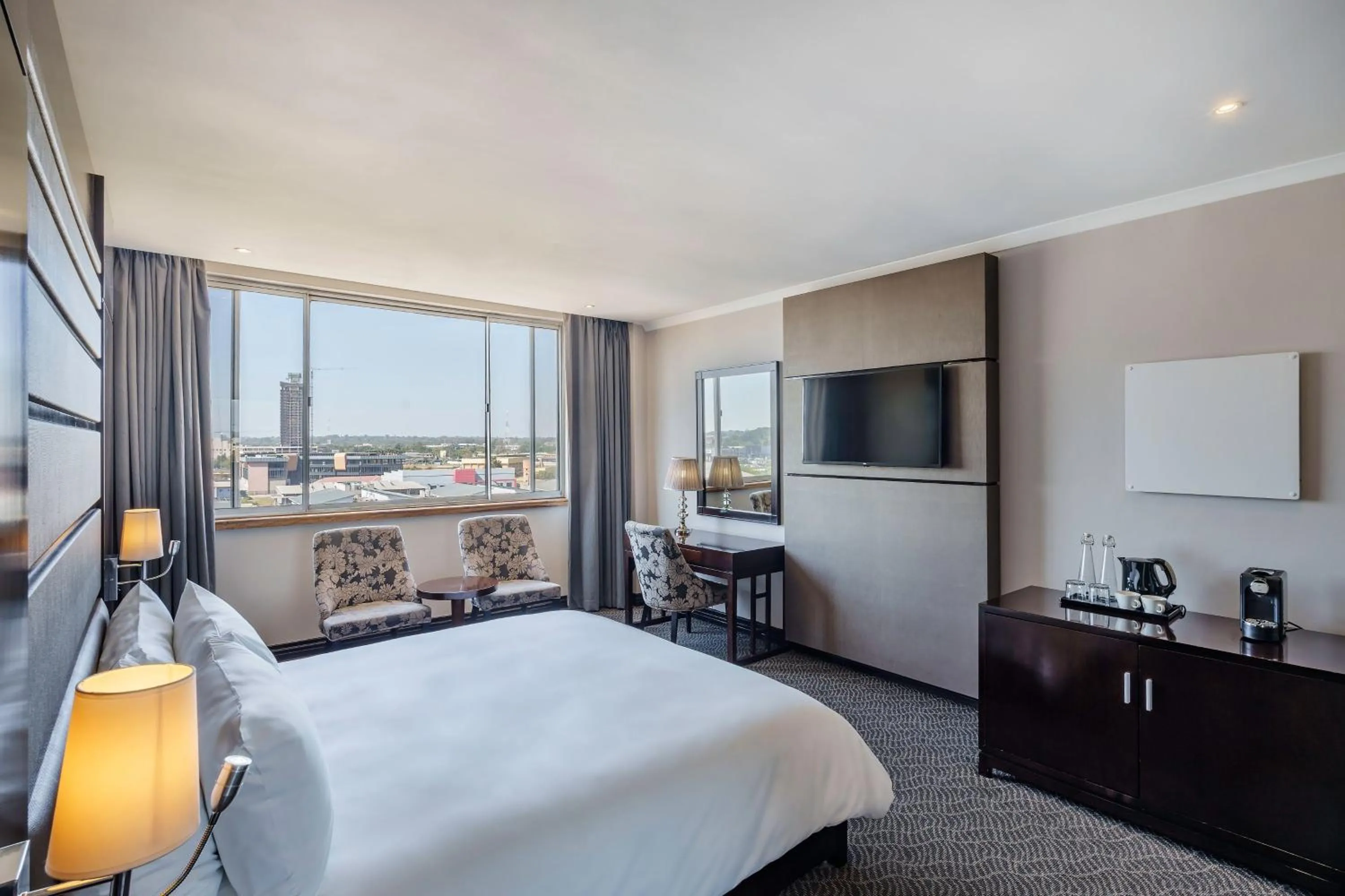 Photo of the whole room, Bed in Protea Hotel by Marriott Lusaka Tower