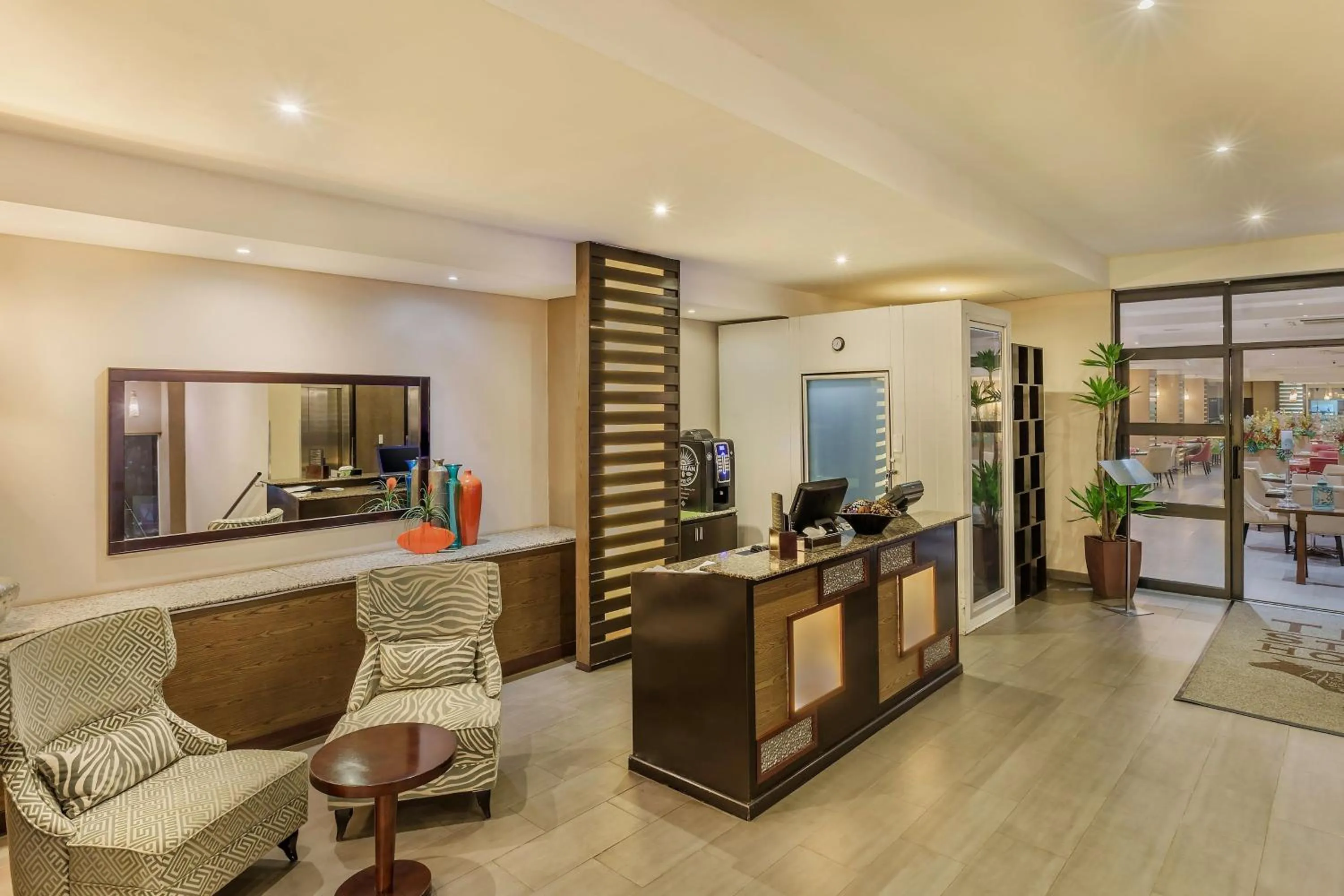 Lobby or reception in Protea Hotel by Marriott Lusaka Tower