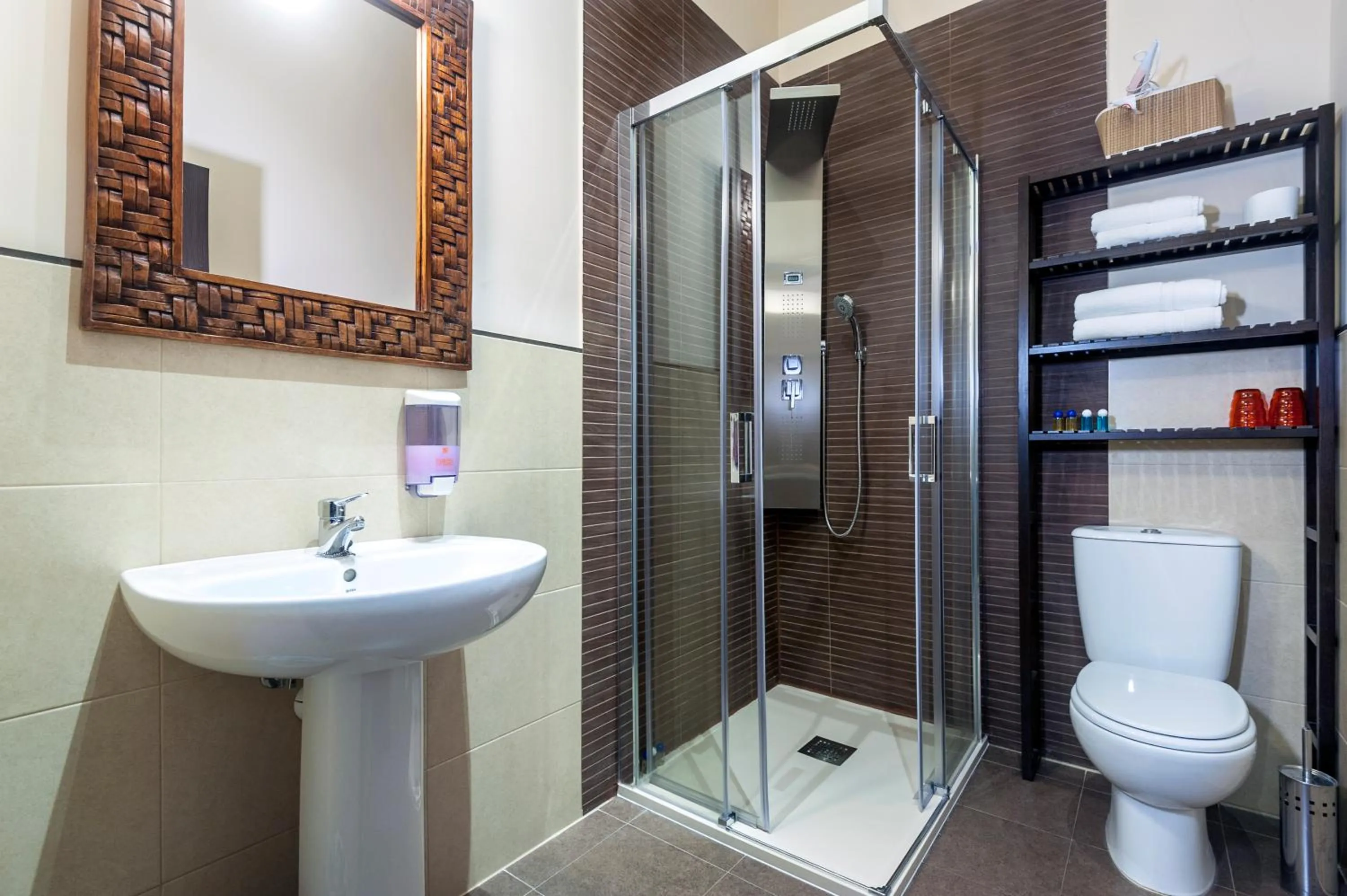 Shower in Albergue turístico "La Fábrica"