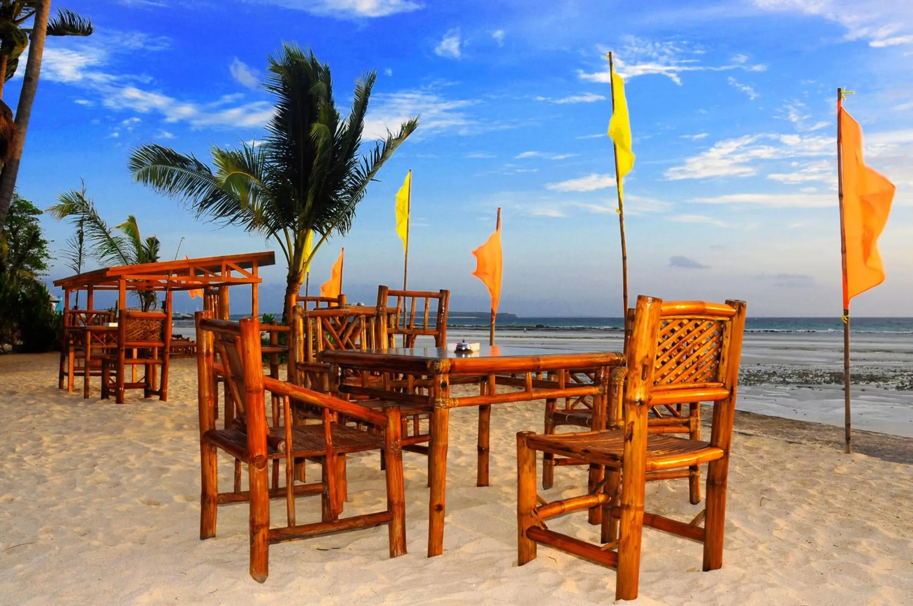 Restaurant/places to eat in The Coral Blue Oriental Beach Villas and Suites Restaurant/places to eat in The Coral Blue Oriental Beach Villas and Suites