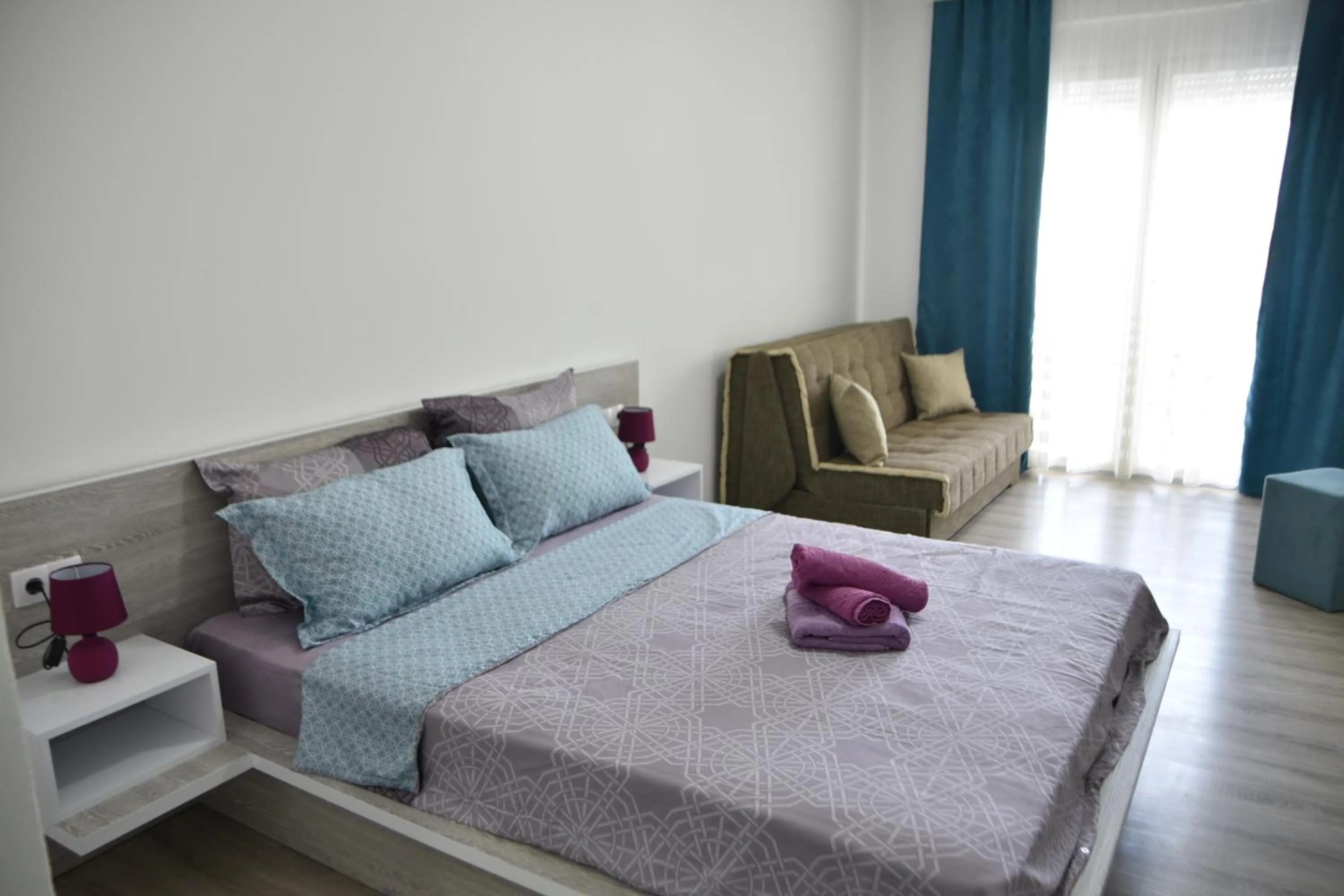 Bed in Apartments Casa Pineta